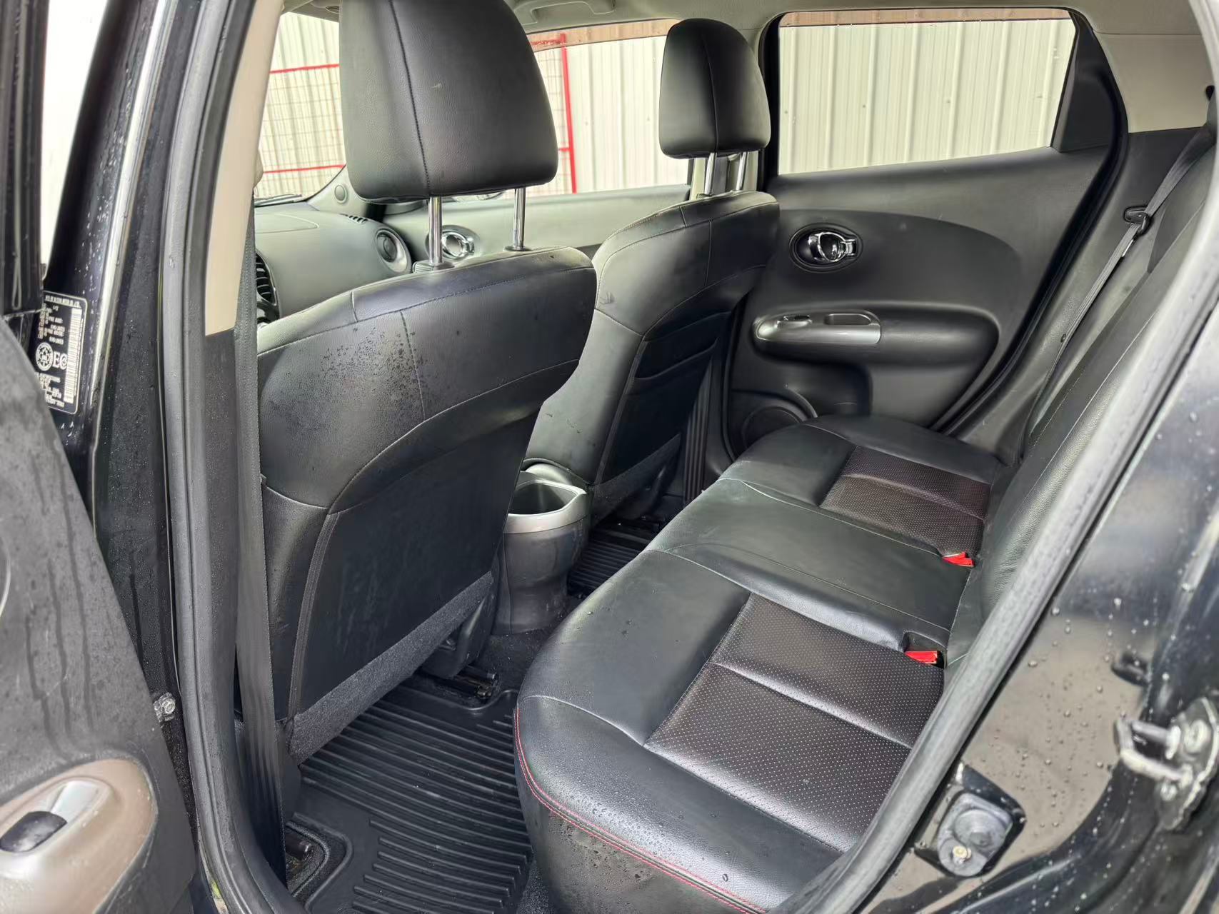 2012 Nissan JUKE SL. NO ACCIDENTS. LOW MILEAGE., 温哥华, 全款车