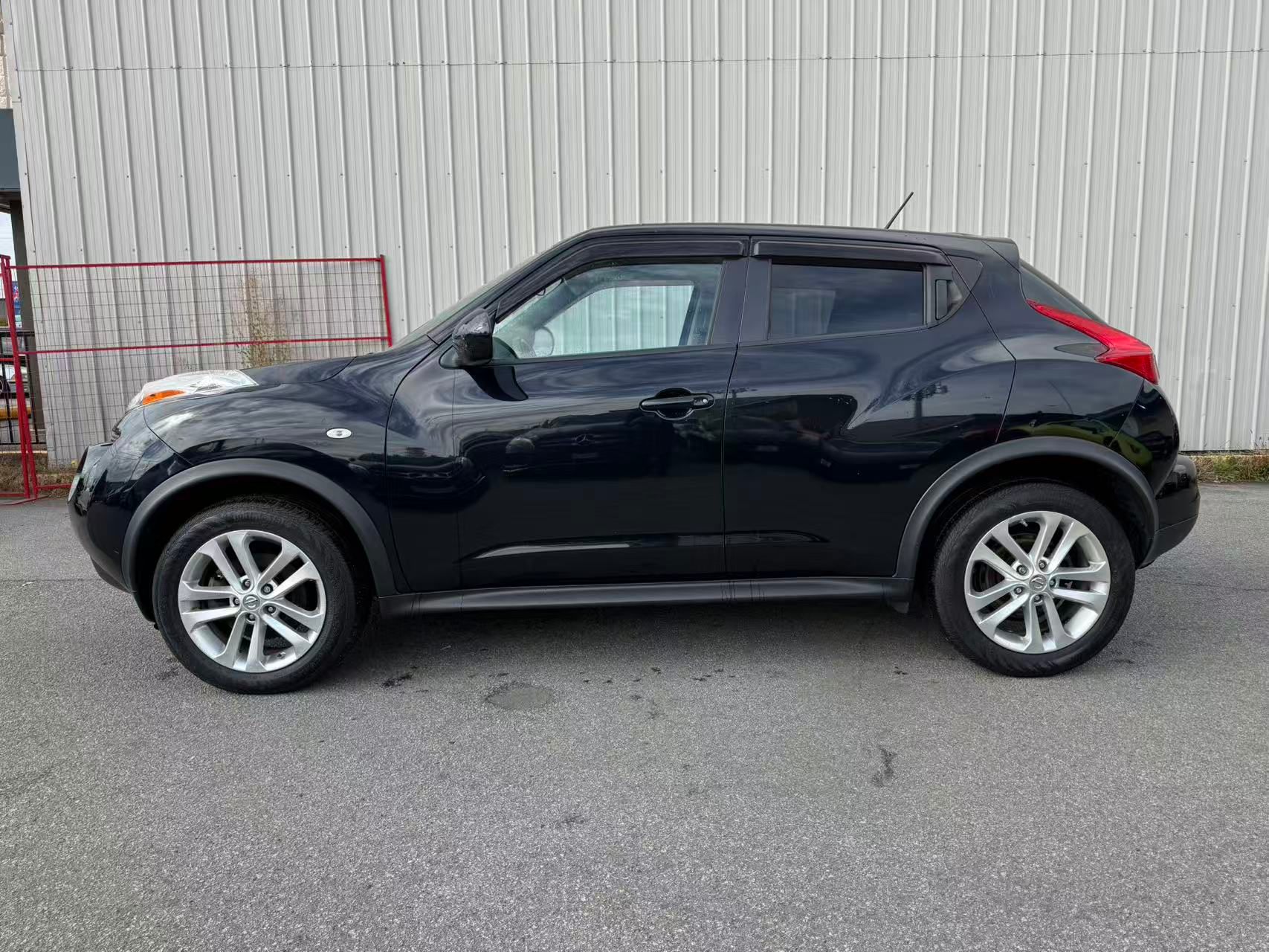 2012 Nissan JUKE SL. NO ACCIDENTS. LOW MILEAGE., 温哥华, 全款车