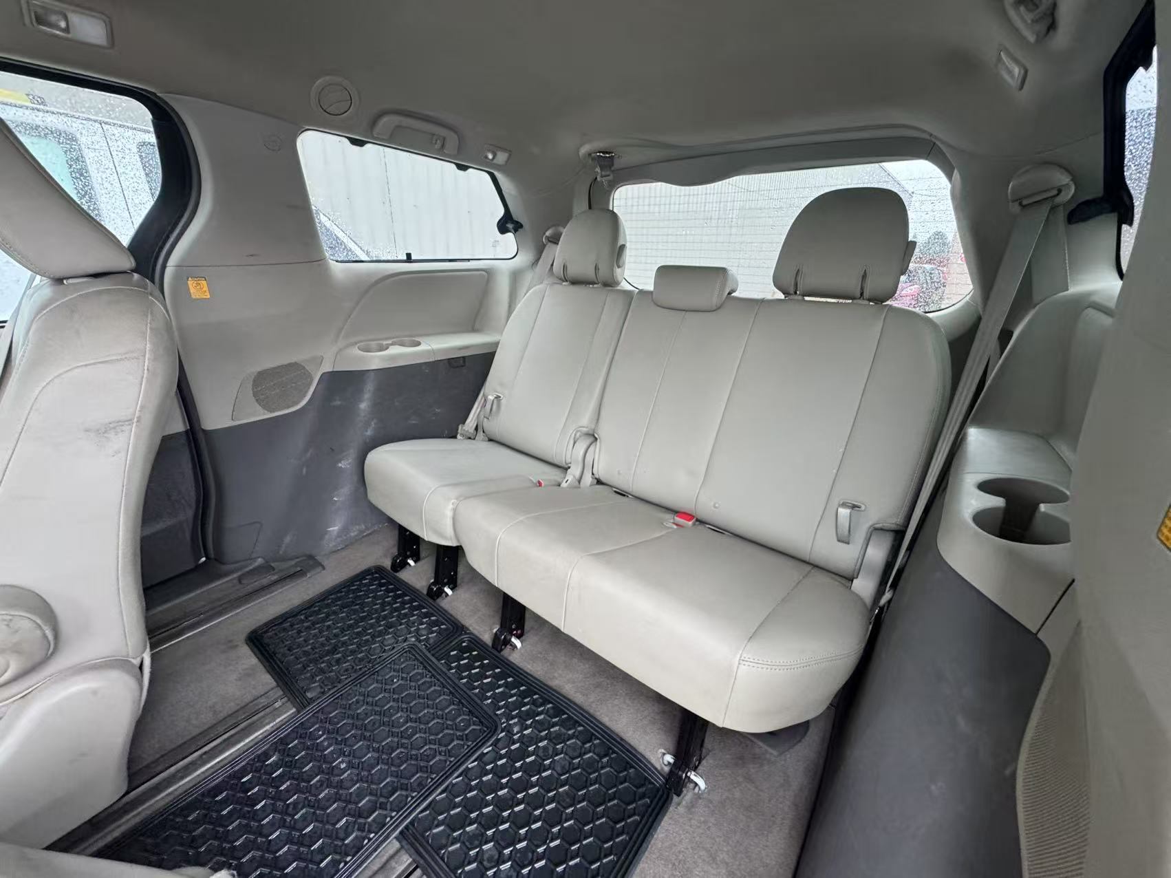 2012 Toyota Sienna 5dr V6 XLE 7-Pass FWD. BC LOCAL VEHICLE., 温哥华, 全款车