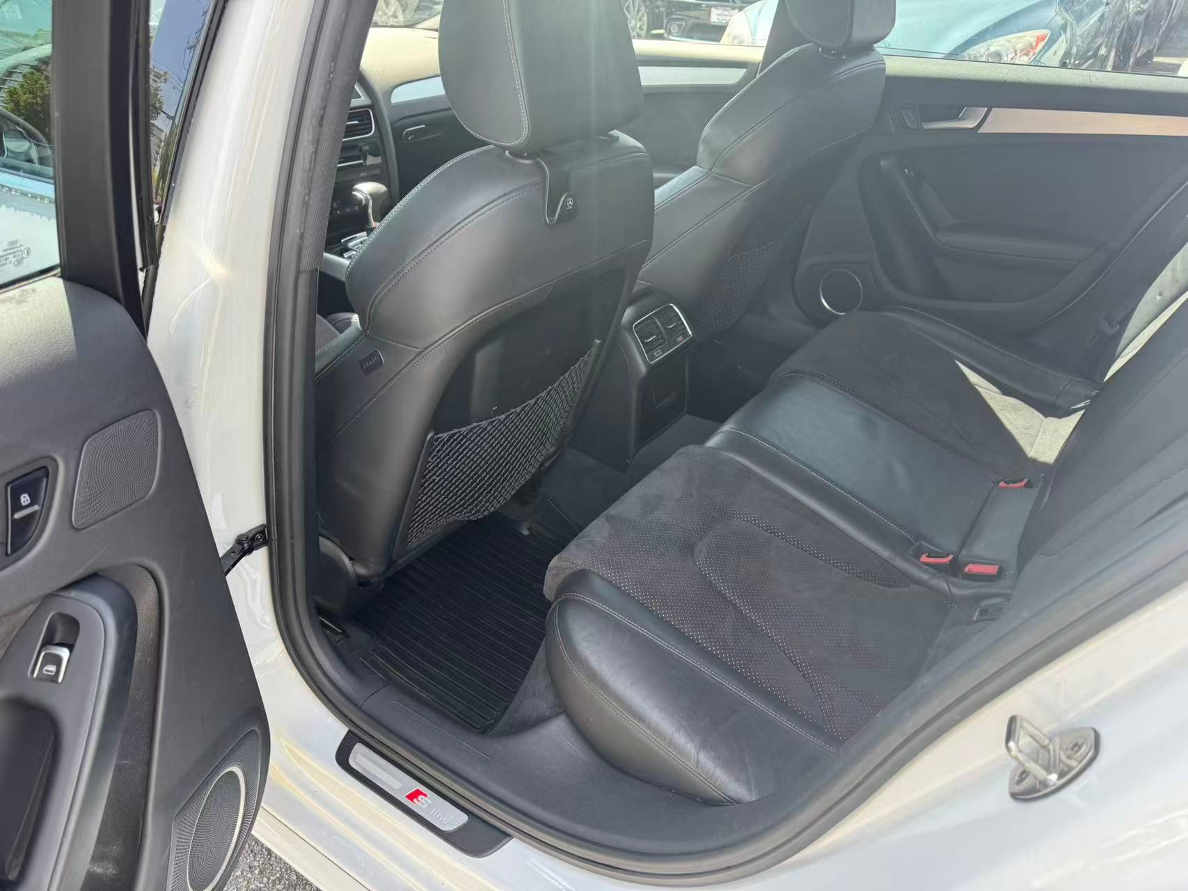 2013 Audi A4 2.0T quattro Premium Plus s-line. LOCAL BC VEHICLE. LOW KILOMETRES. TOP TRIM., 温哥华, 全款车