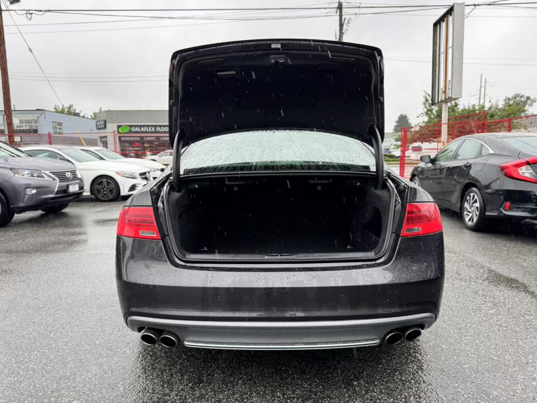 2013 Audi S5 2dr Cpe Auto. BC LOCAL VEHICLE. FULL SERVICE RECORD., 温哥华, 全款车