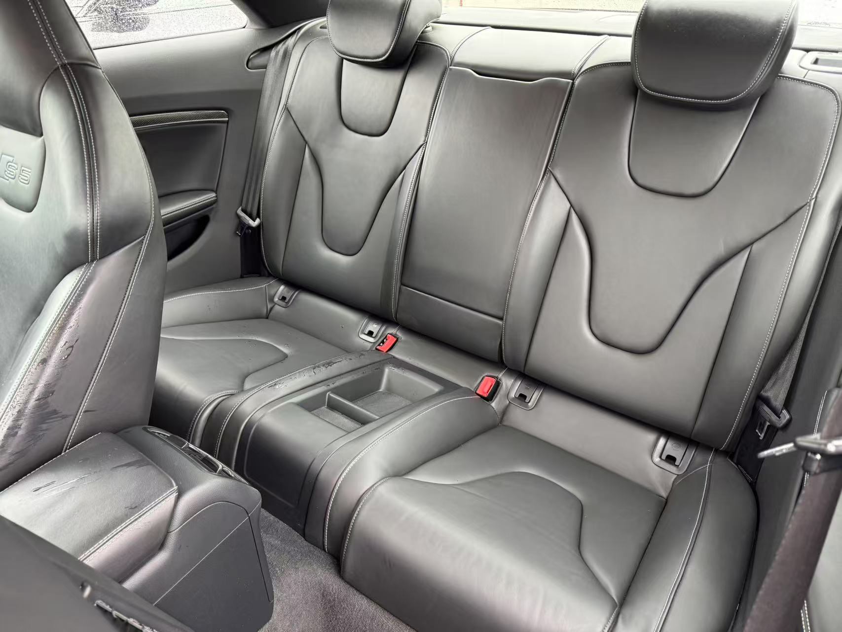 2013 Audi S5 2dr Cpe Auto. BC LOCAL VEHICLE. FULL SERVICE RECORD., 温哥华, 全款车