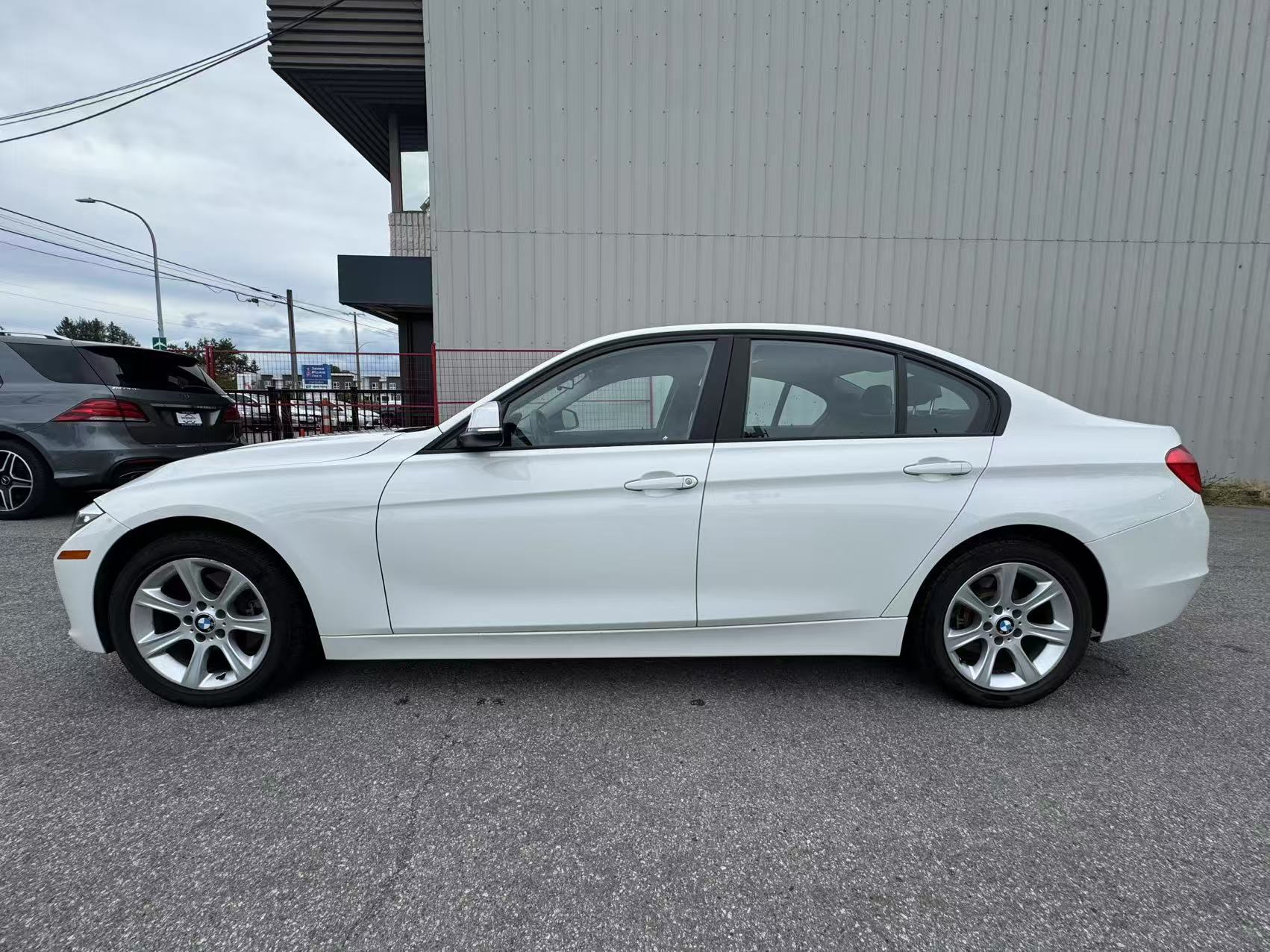2013 BMW 3 Series 4dr Sdn 328i xDrive AWD. BC LOCAL VEHICLE., Vancouver, Cash