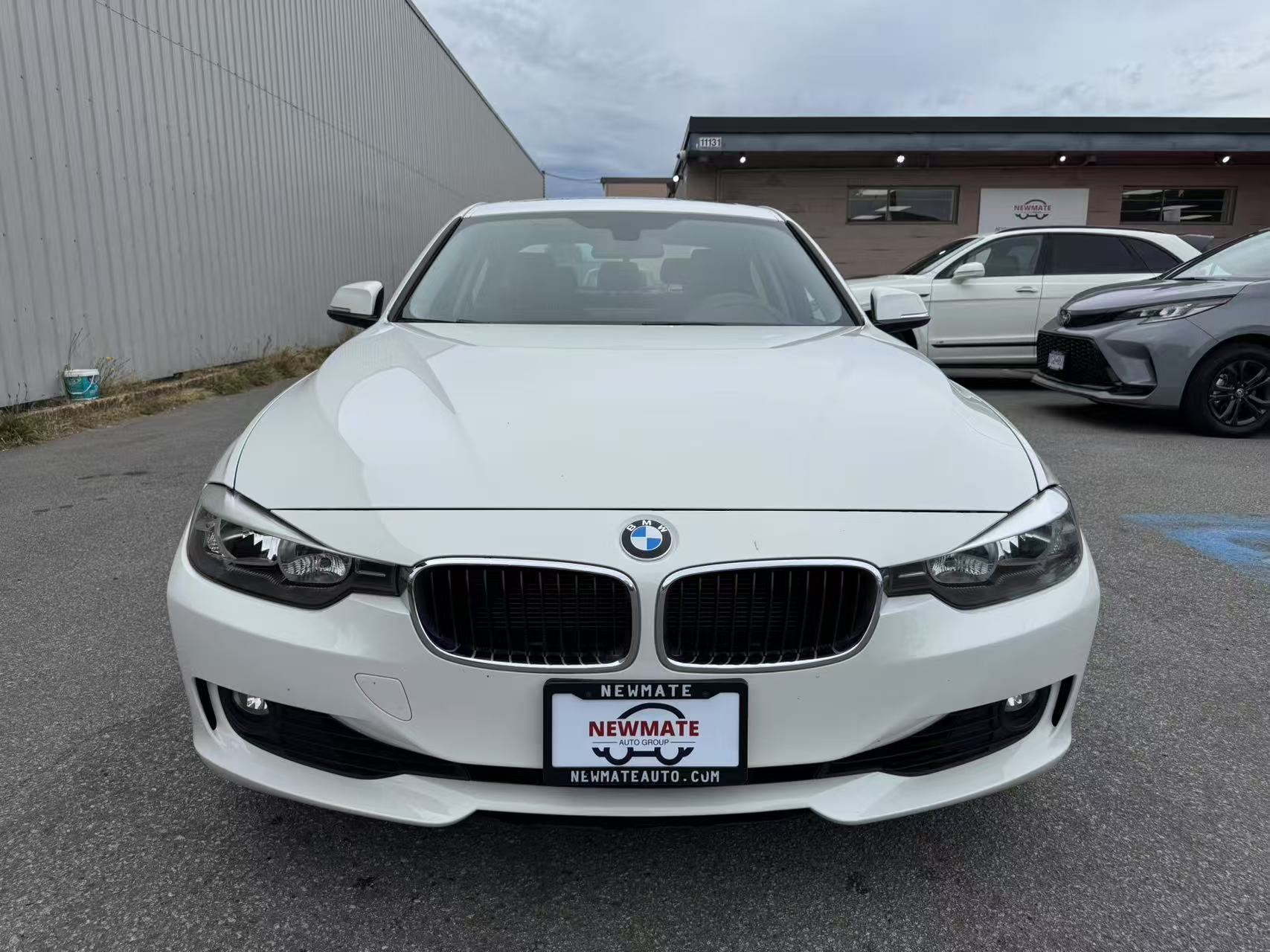 2013 BMW 3 Series 4dr Sdn 328i xDrive AWD. BC LOCAL VEHICLE., Vancouver, Cash