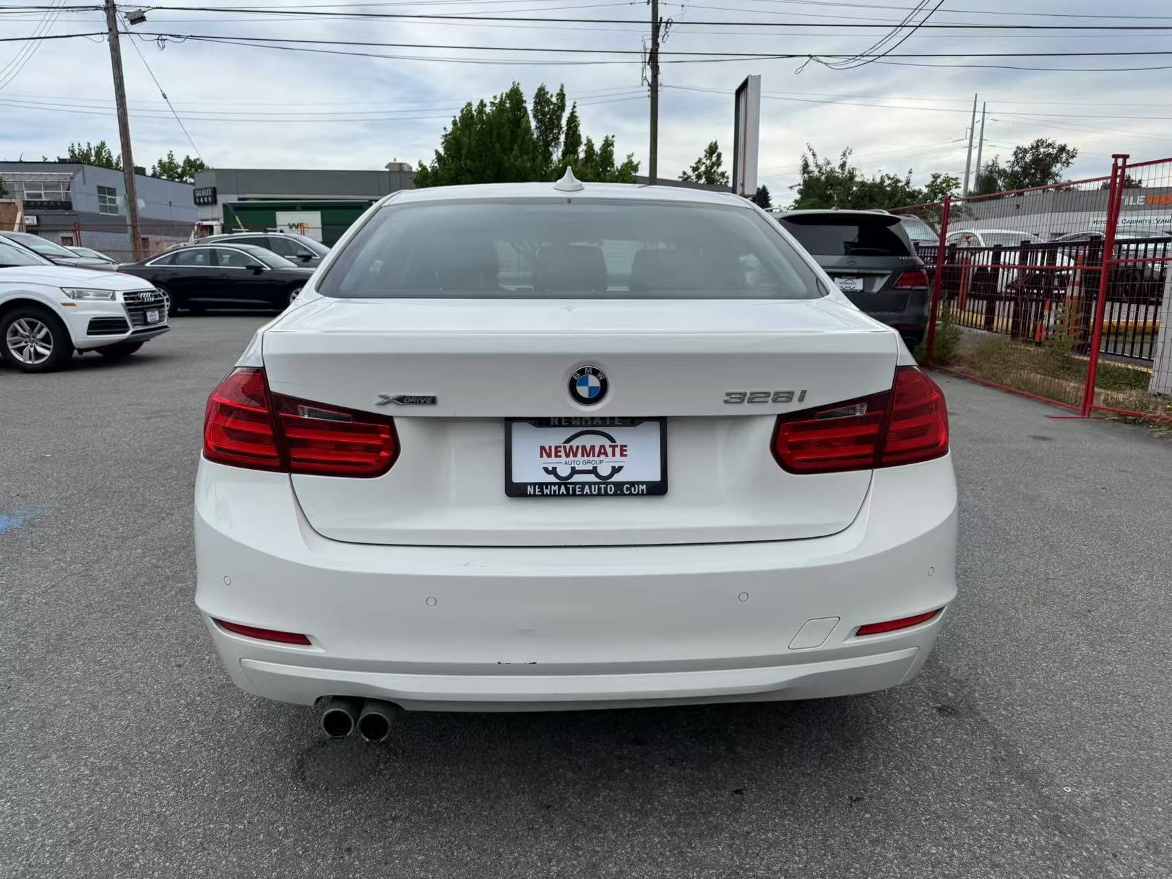 2013 BMW 3 Series 4dr Sdn 328i xDrive AWD. BC LOCAL VEHICLE., Vancouver, Cash