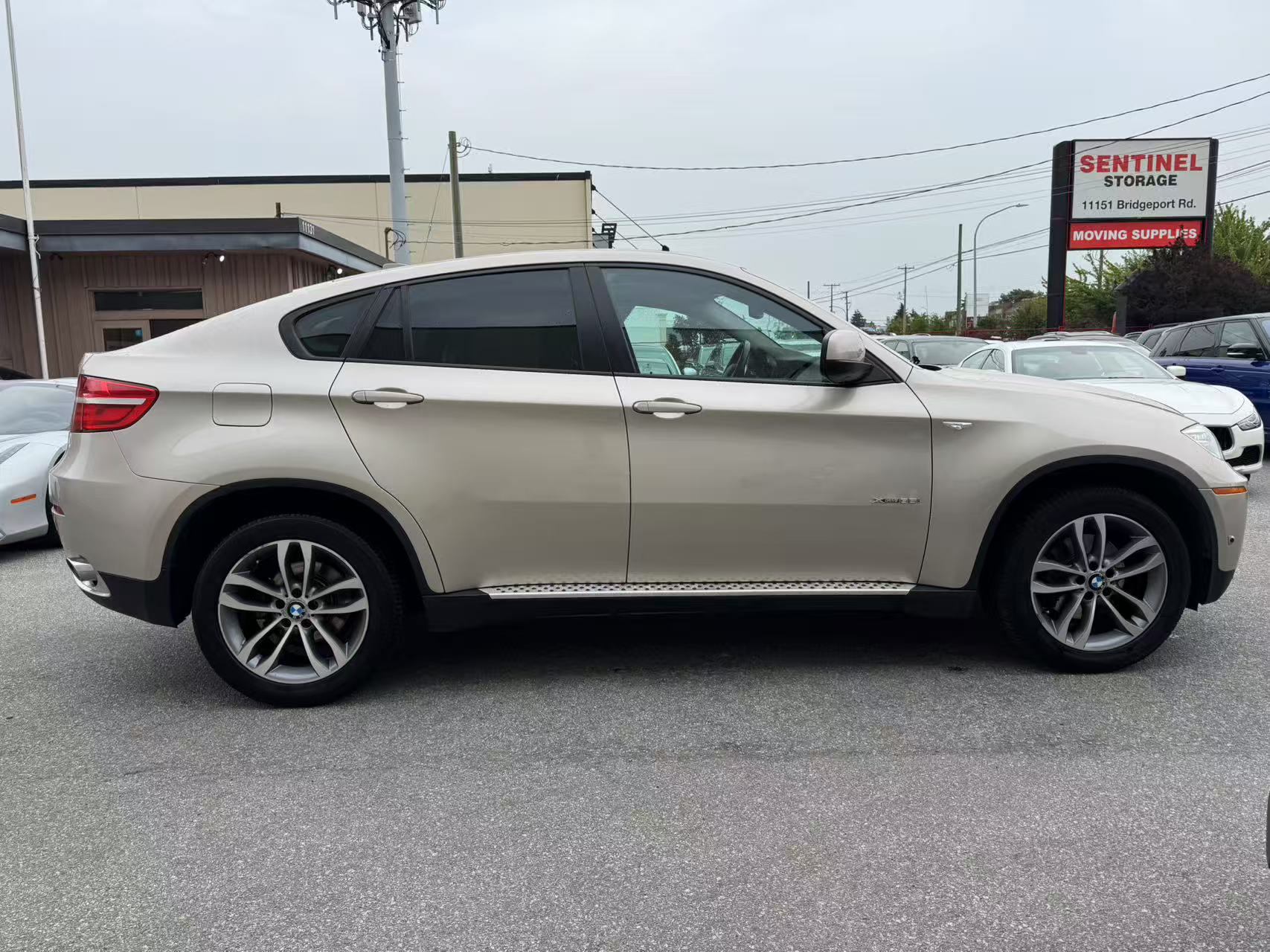 2013 BMW X6 AWD 4dr 35i. BC LOCAL VEHICLE. FULL SERVICE RECORD., Vancouver, Cash