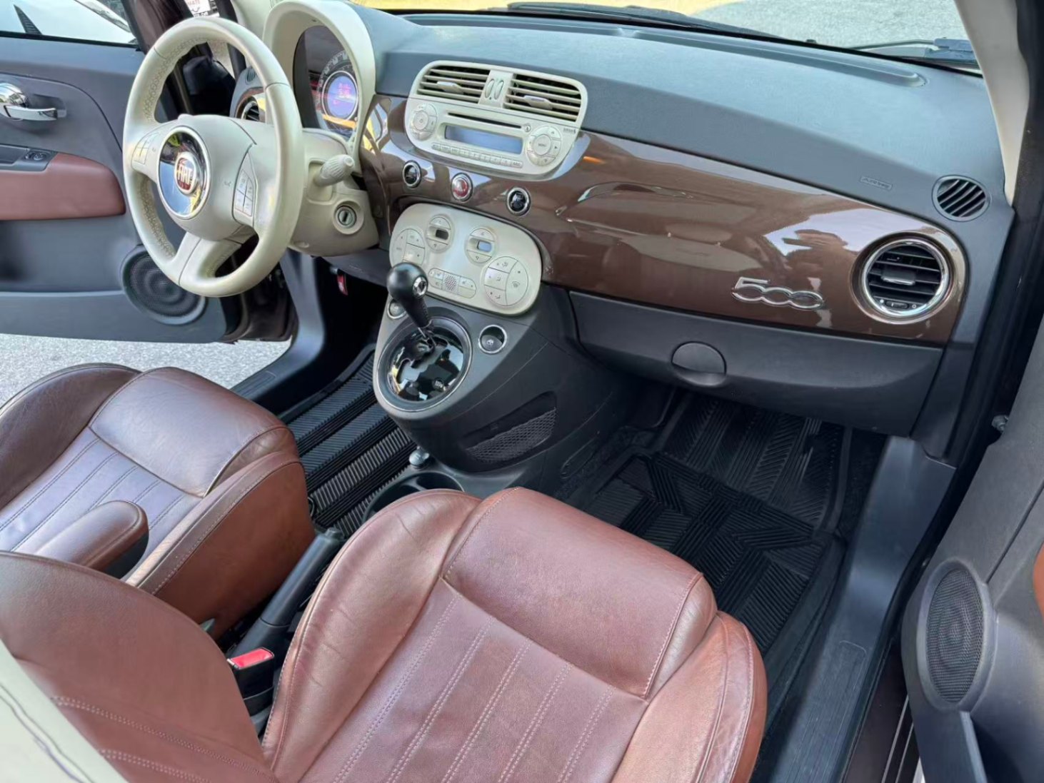 2013 FIAT 500 2dr HB Lounge, Vancouver, Cash