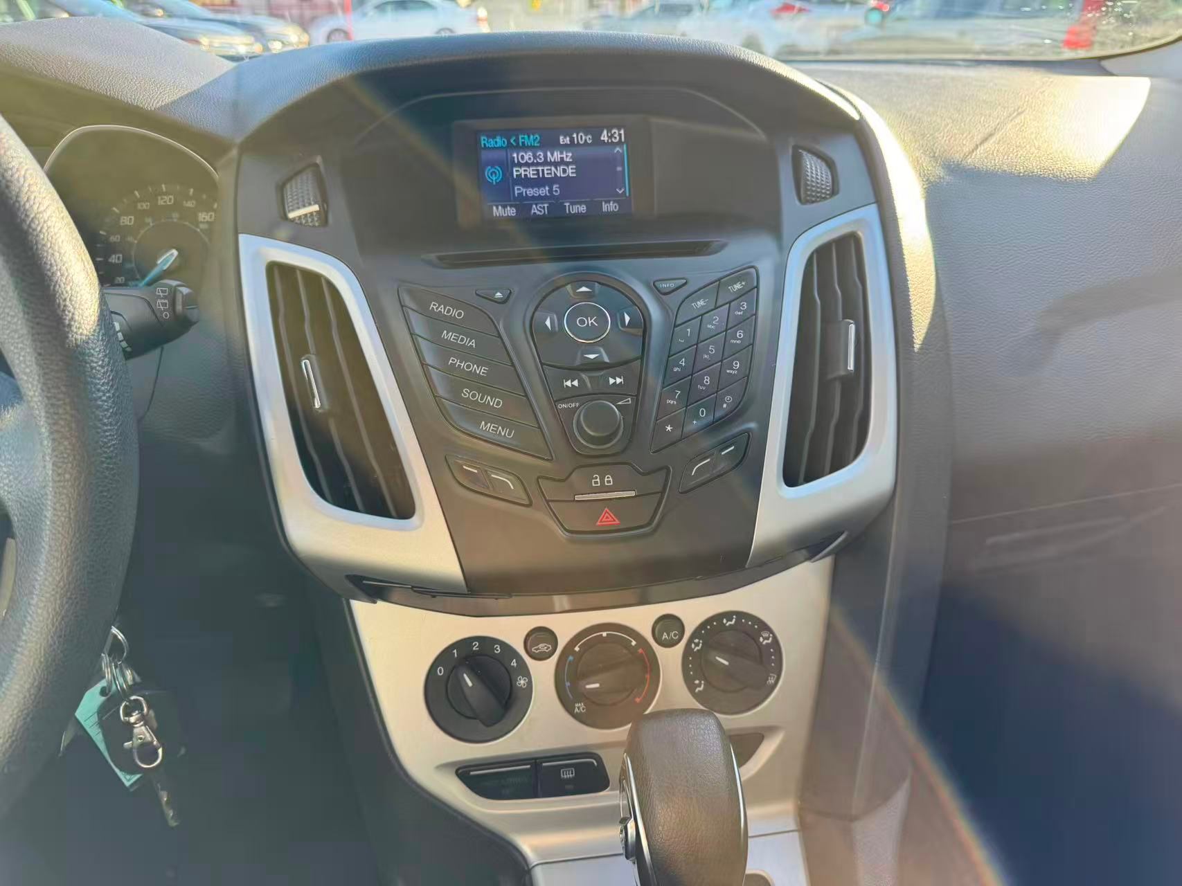 2013 Ford Focus 5dr HB SE, 温哥华, 全款车
