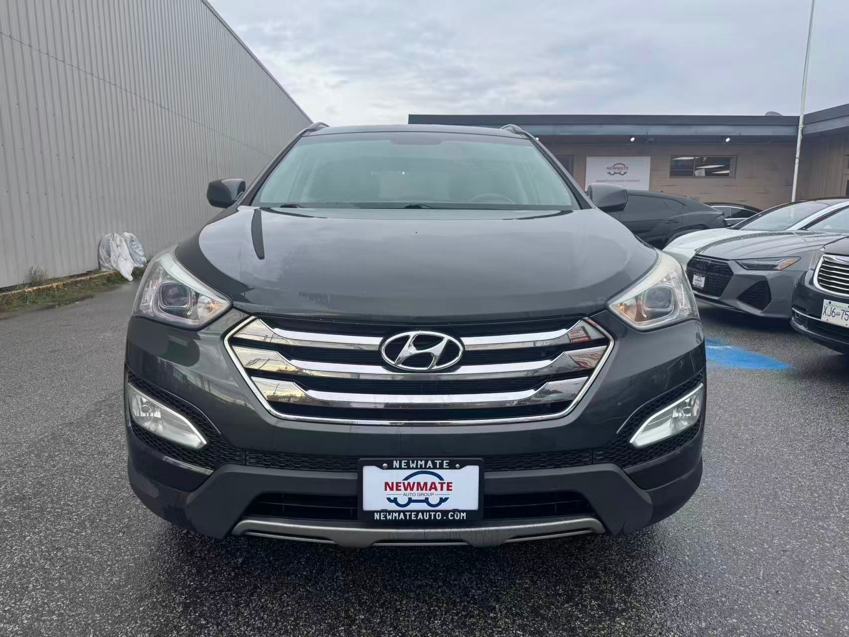 2013 Hyundai Santa Fe FWD 4dr 2.4L Auto Premium *Ltd Avail*. NO ACCIDENTS., 温哥华, 全款车