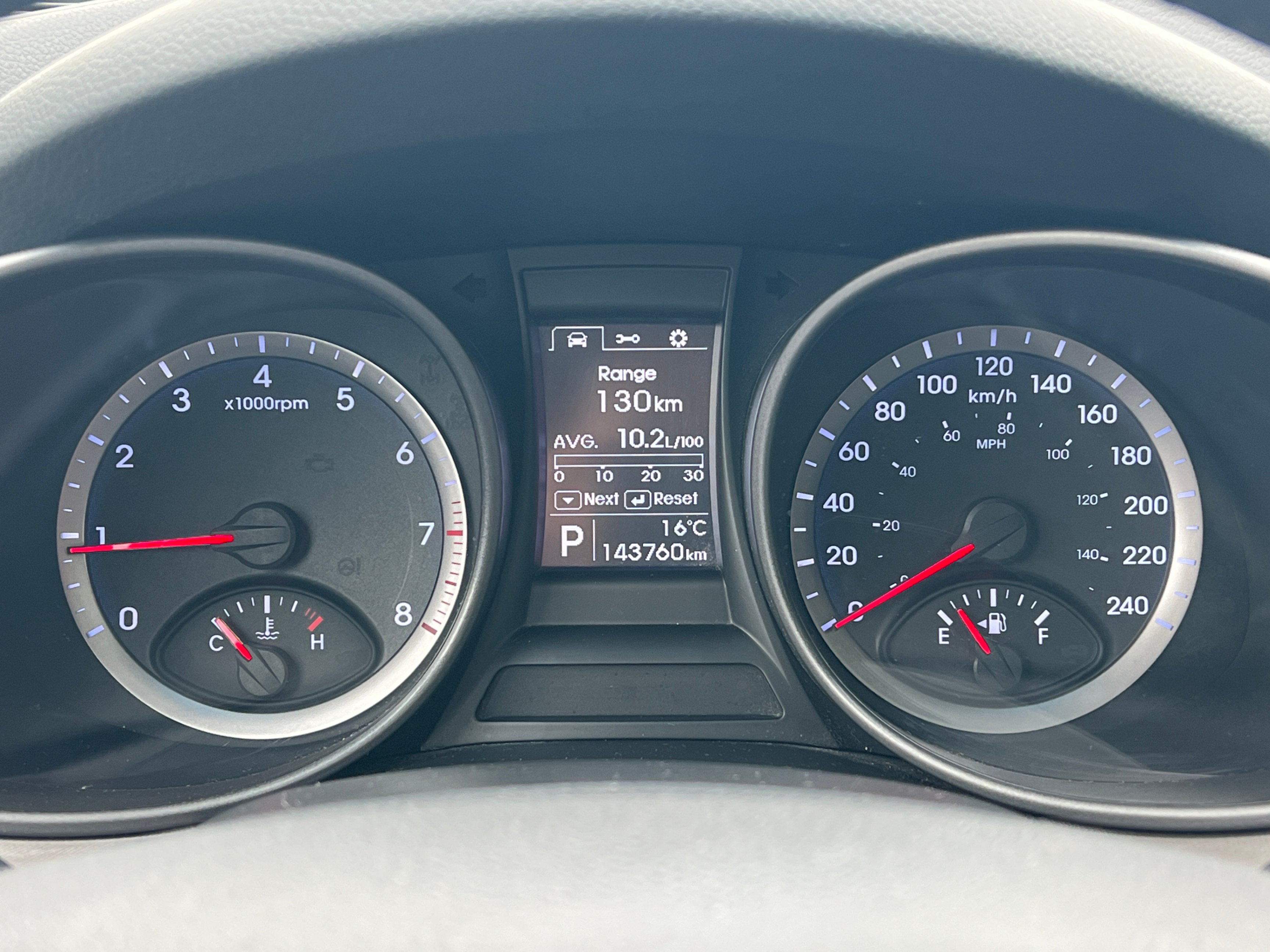 2013 Hyundai Santa Fe AWD 4dr 2.4L Auto Luxury *Ltd Avail* No Accidents. BC Local Vehicle., 温哥华, 全款车