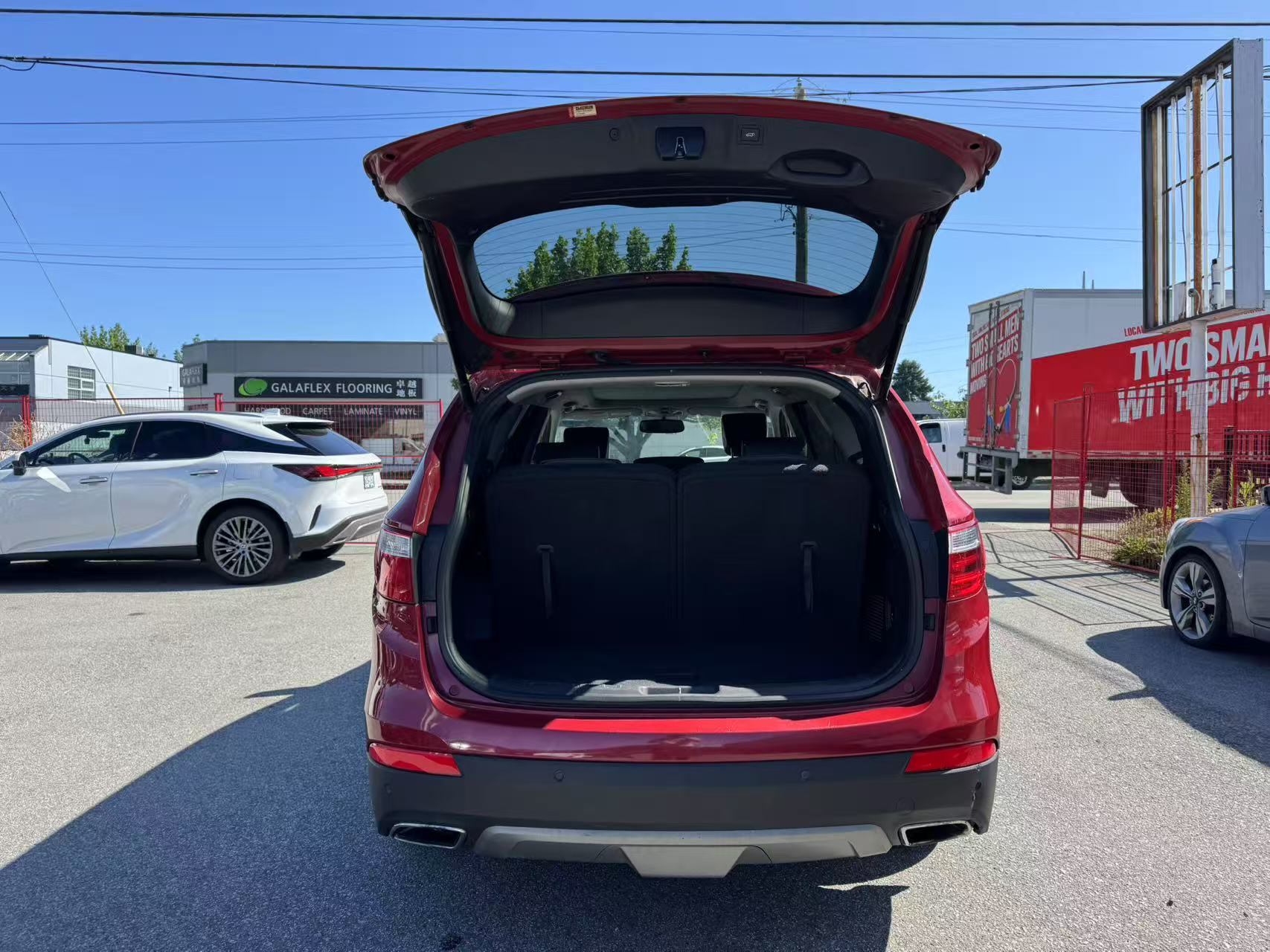 2013 Hyundai Santa Fe AWD 4dr 3.3L Auto XL Luxury. BC LOCAL VEHICLE. FULL SERVICED., Vancouver, Cash