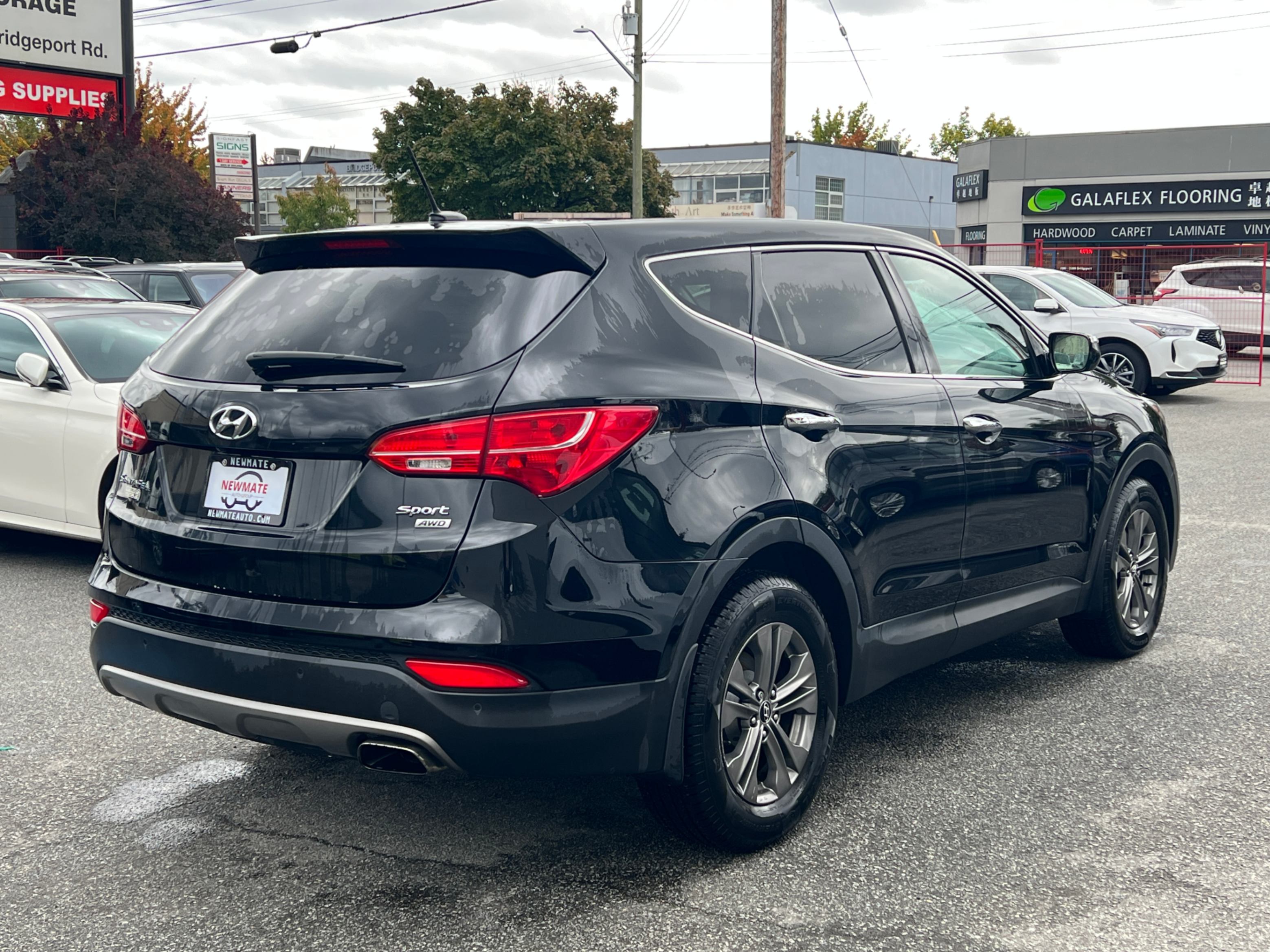 2013 Hyundai Santa Fe AWD 4dr 2.4L Auto Luxury *Ltd Avail* No Accidents. BC Local Vehicle., 温哥华, 全款车