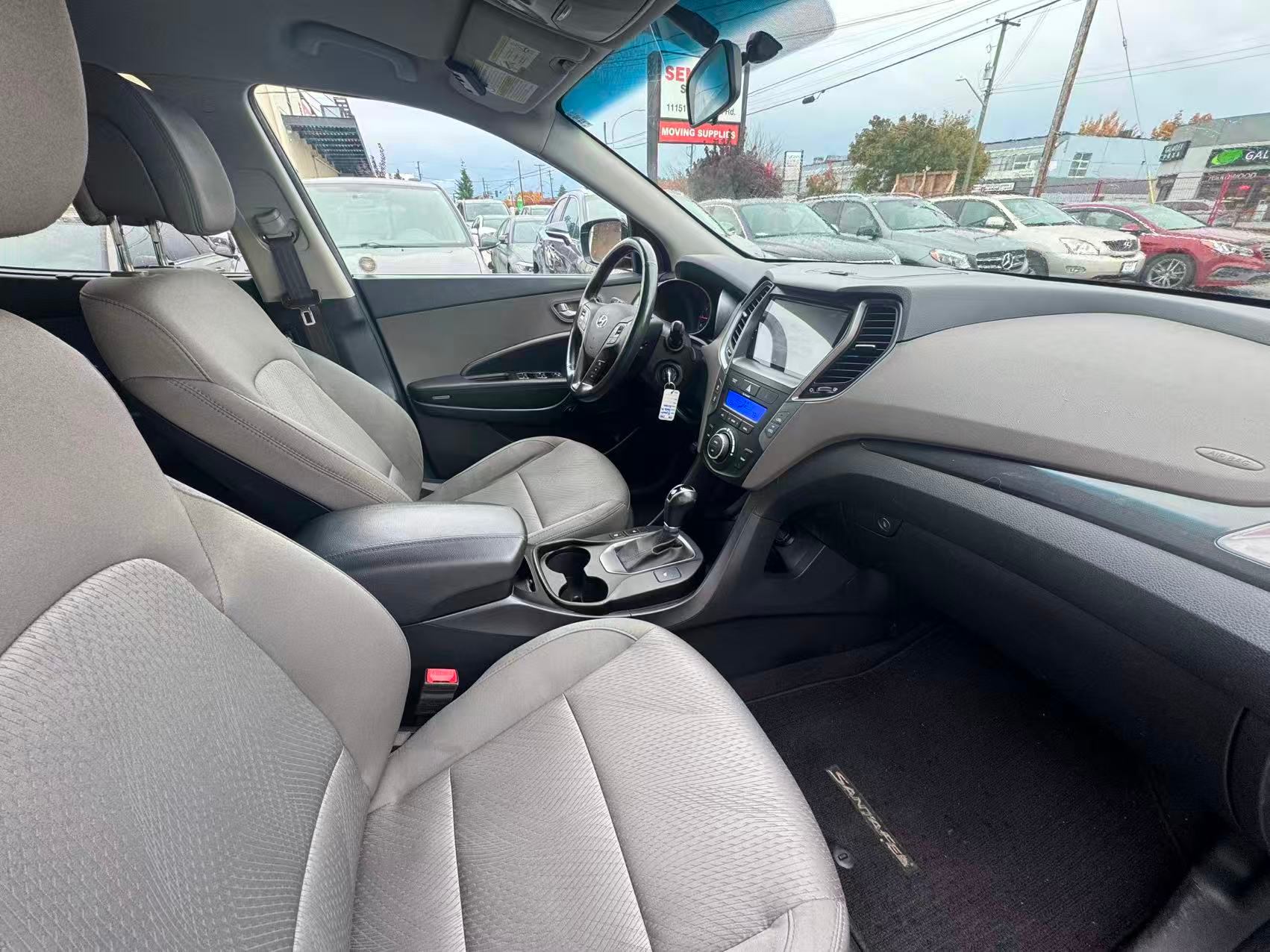 2013 Hyundai Santa Fe FWD 4dr 2.4L Auto Premium *Ltd Avail*. NO ACCIDENTS., 温哥华, 全款车