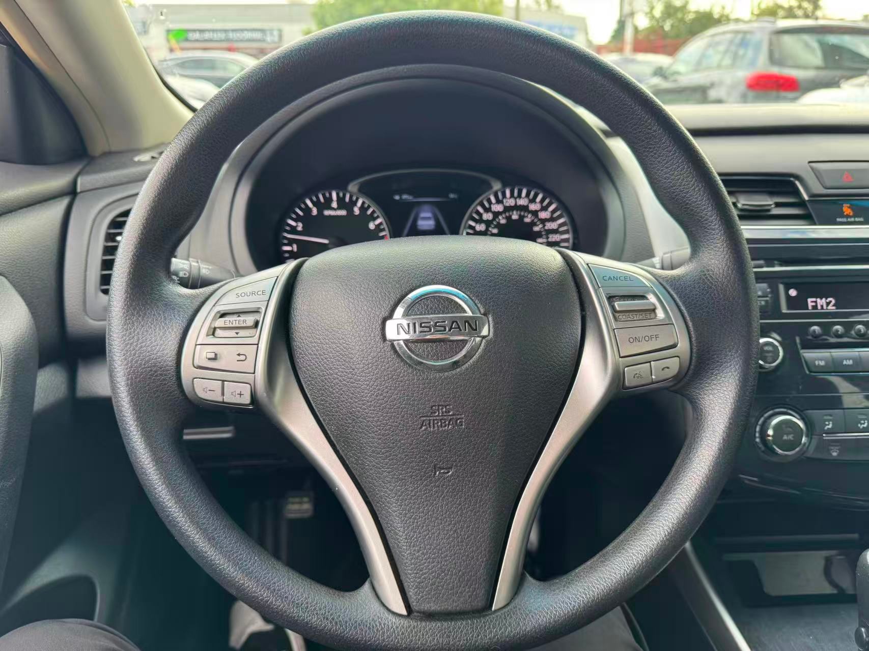 2013 Nissan Altima 4dr Sdn I4 CVT 2.5. BC LOCAL VEHICLE., Vancouver, Cash