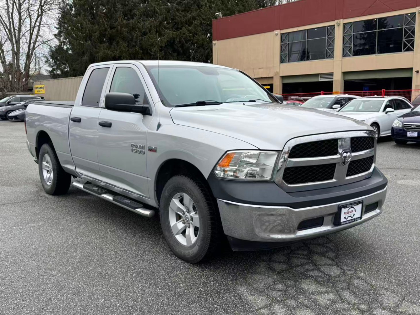 2013 Ram 1500 Quad Cab 140.5" ST. BC LOCAL VEHICLE. HEMI 5.7L., 温哥华, 全款车