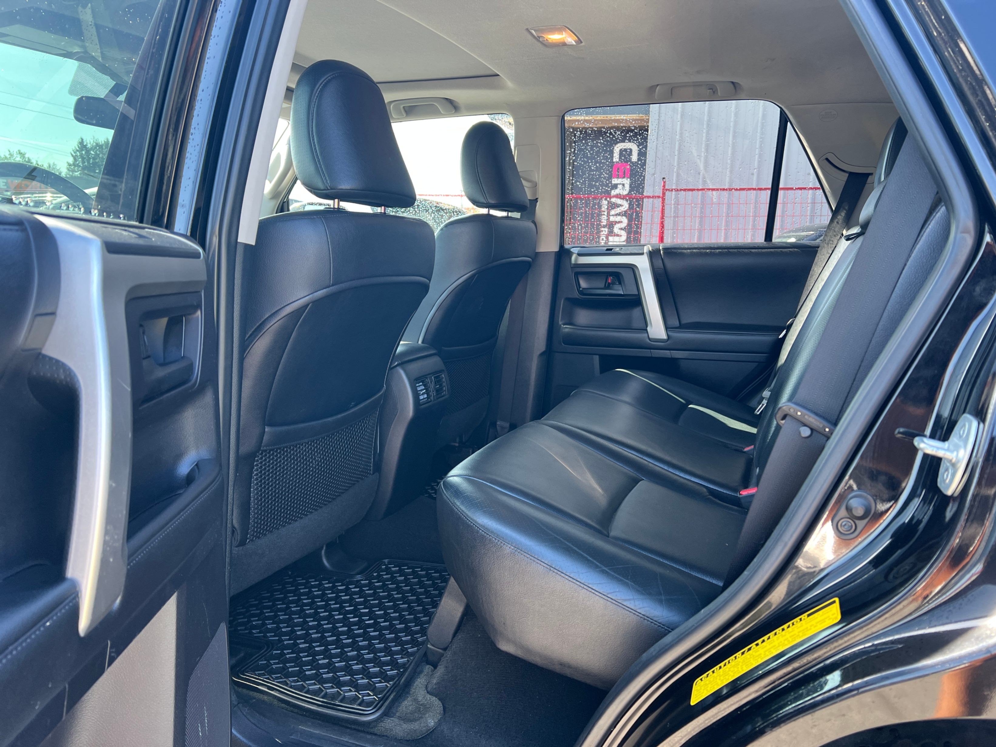 2013 Toyota 4Runner 4WD 4dr V6 LIMITED. BC LOCAL VEHICLE., Vancouver, Cash