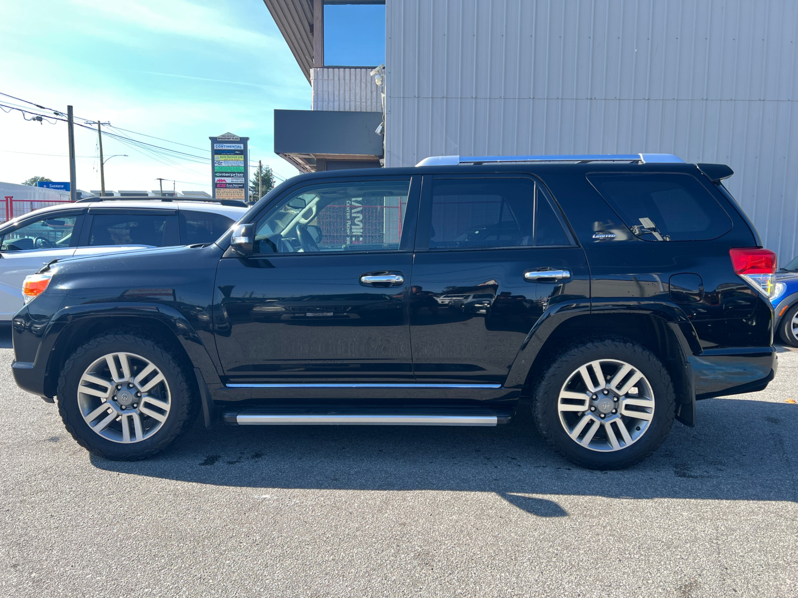 2013 Toyota 4Runner 4WD 4dr V6 LIMITED. BC LOCAL VEHICLE., Vancouver, Cash