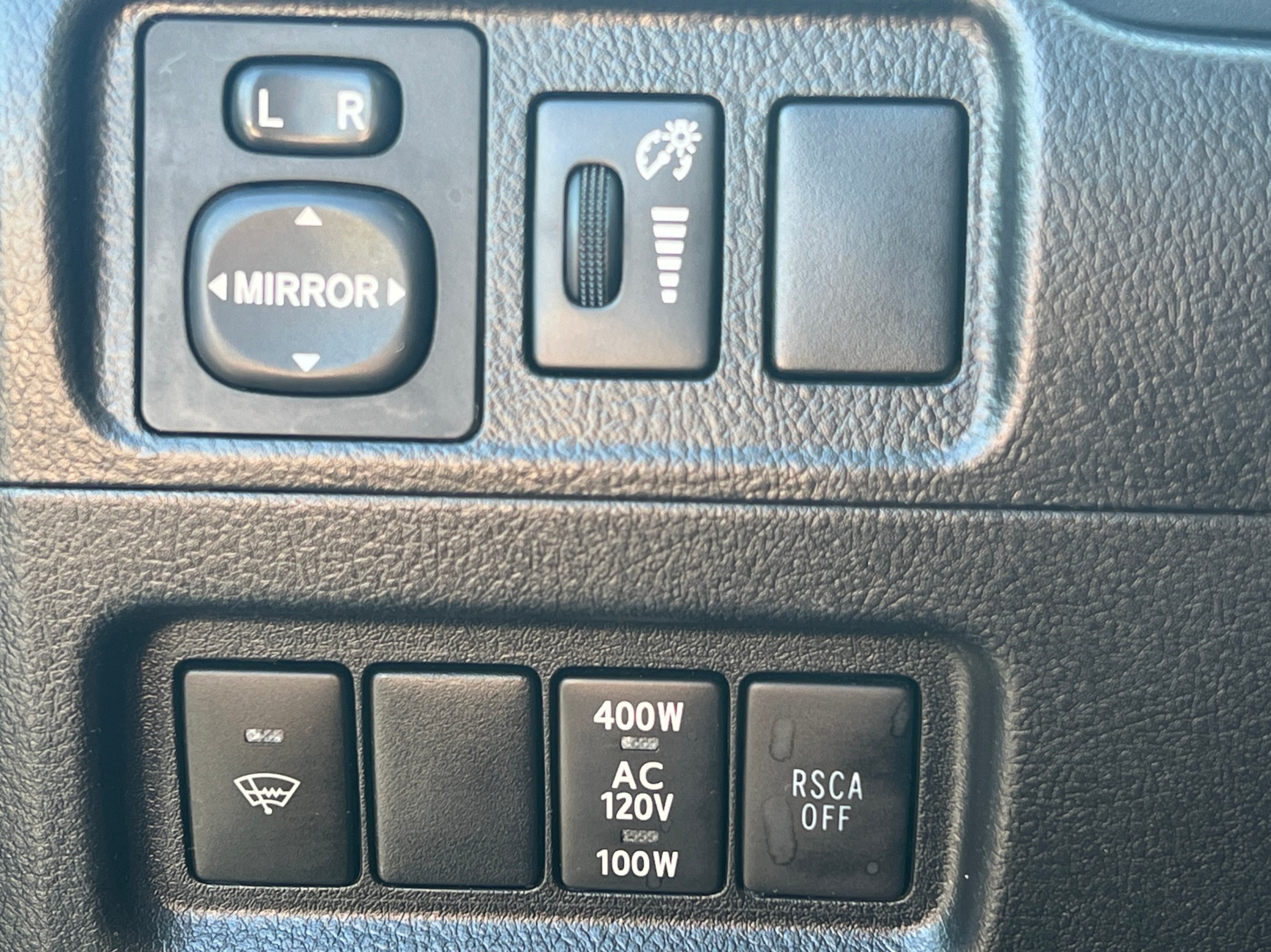 2013 Toyota 4Runner 4WD 4dr V6 LIMITED. BC LOCAL VEHICLE., Vancouver, Cash