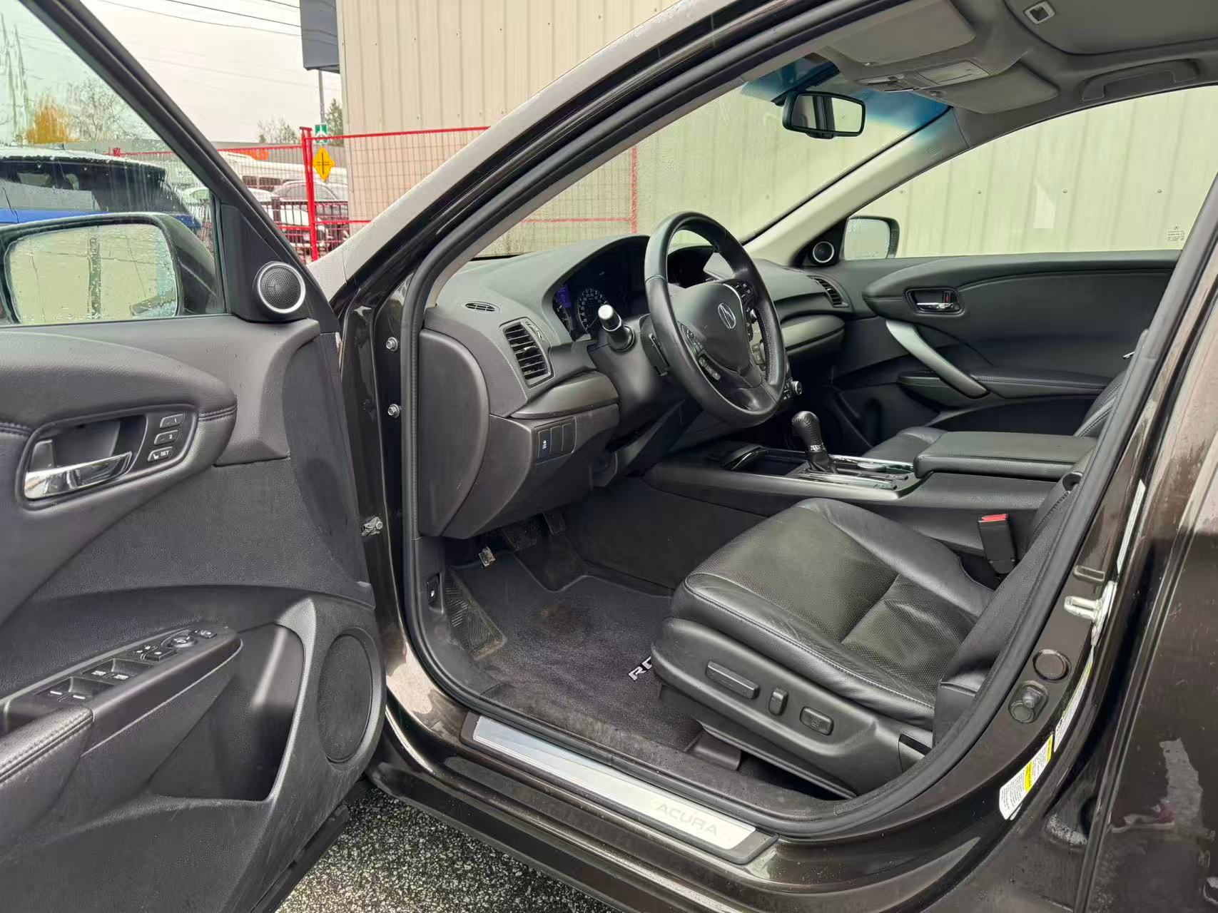 2014 Acura RDX FULL SERVICE RECORD., 温哥华, 全款车