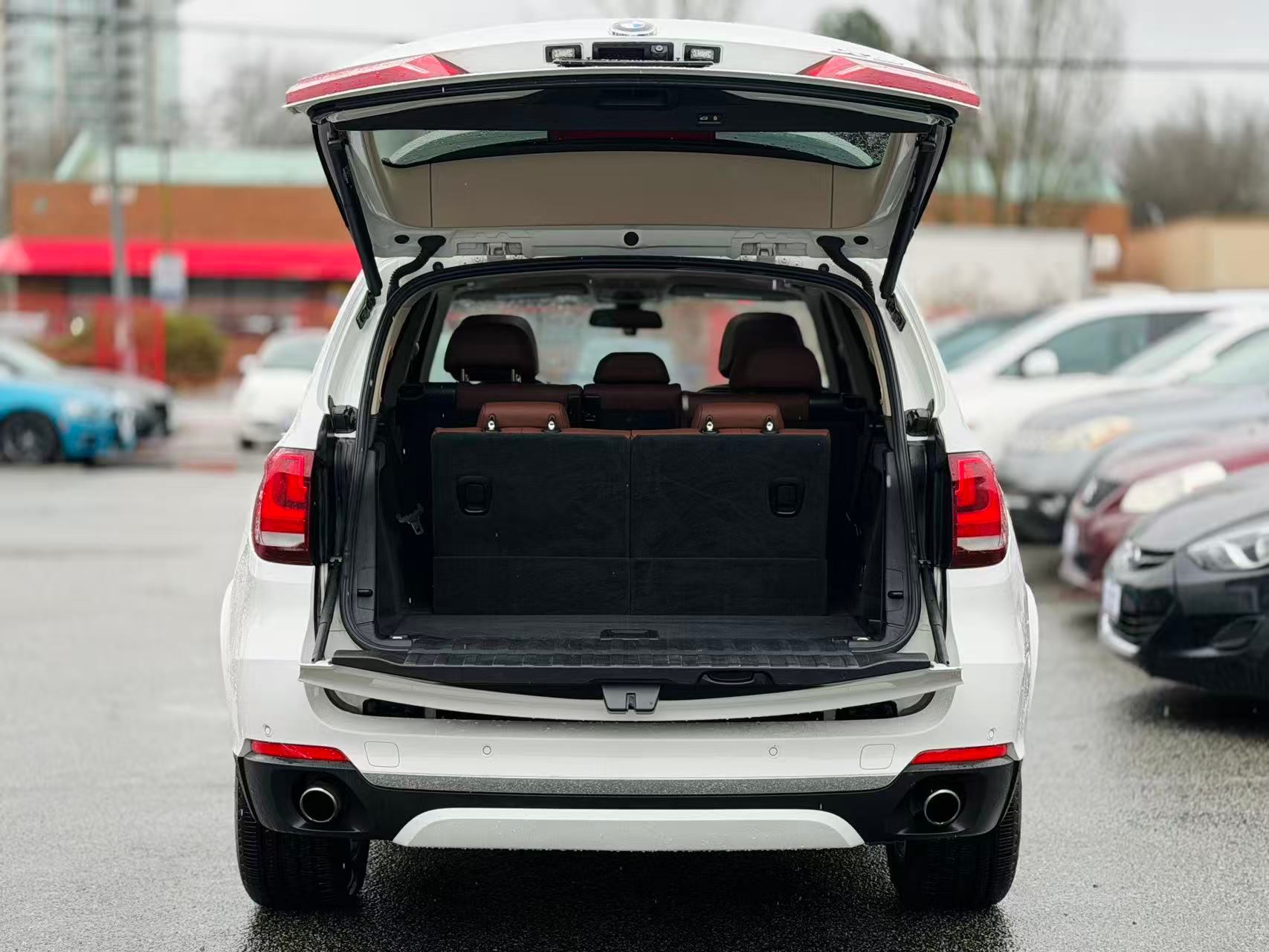 2014 BMW X5 xDrive35i. LOCAL BC VEHICLE...., Vancouver, Cash