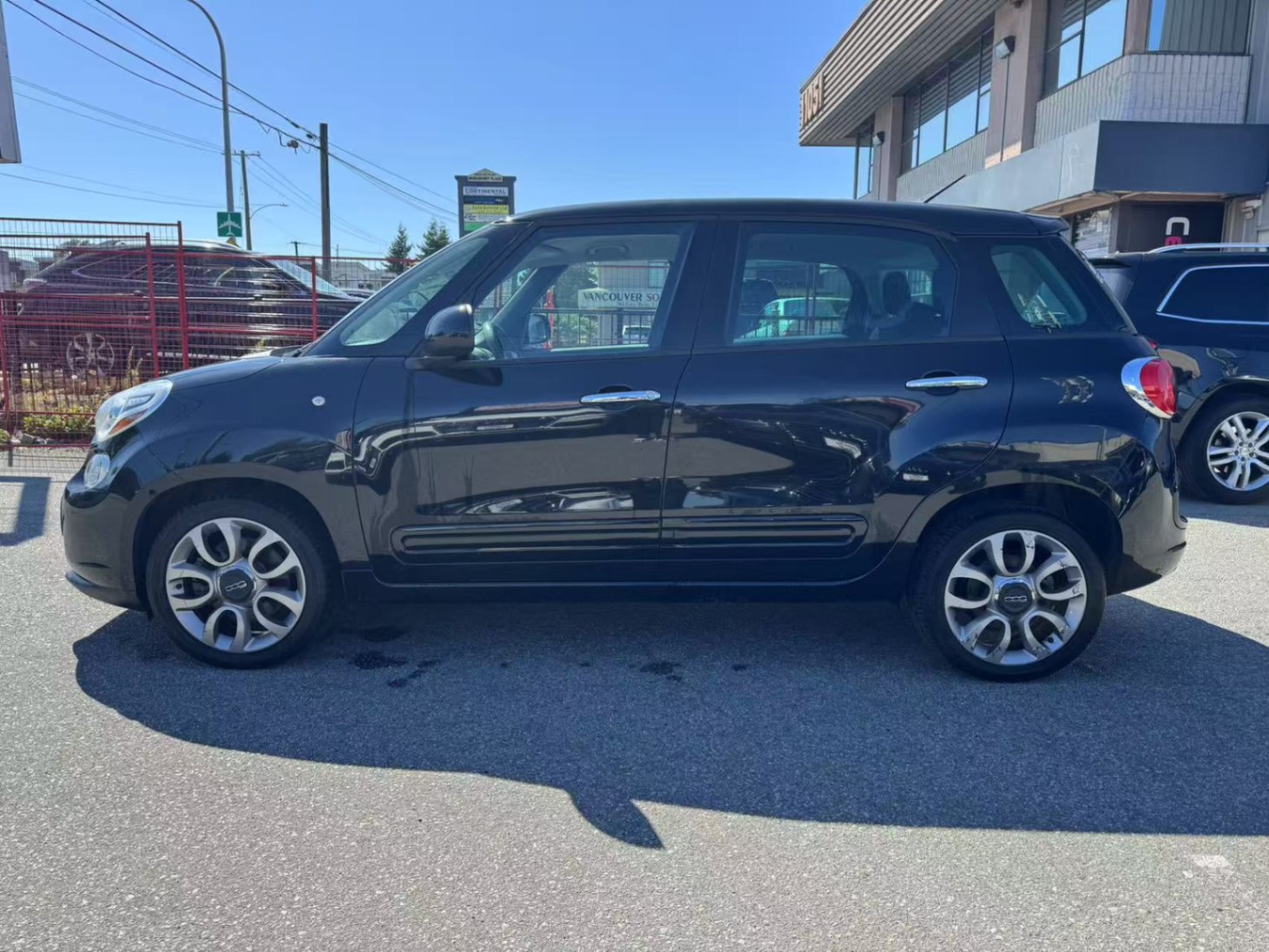 2014 FIAT 500L 5dr HB Sport. BC LOCAL VEHICLE. FULL SERVICED., Vancouver, Cash
