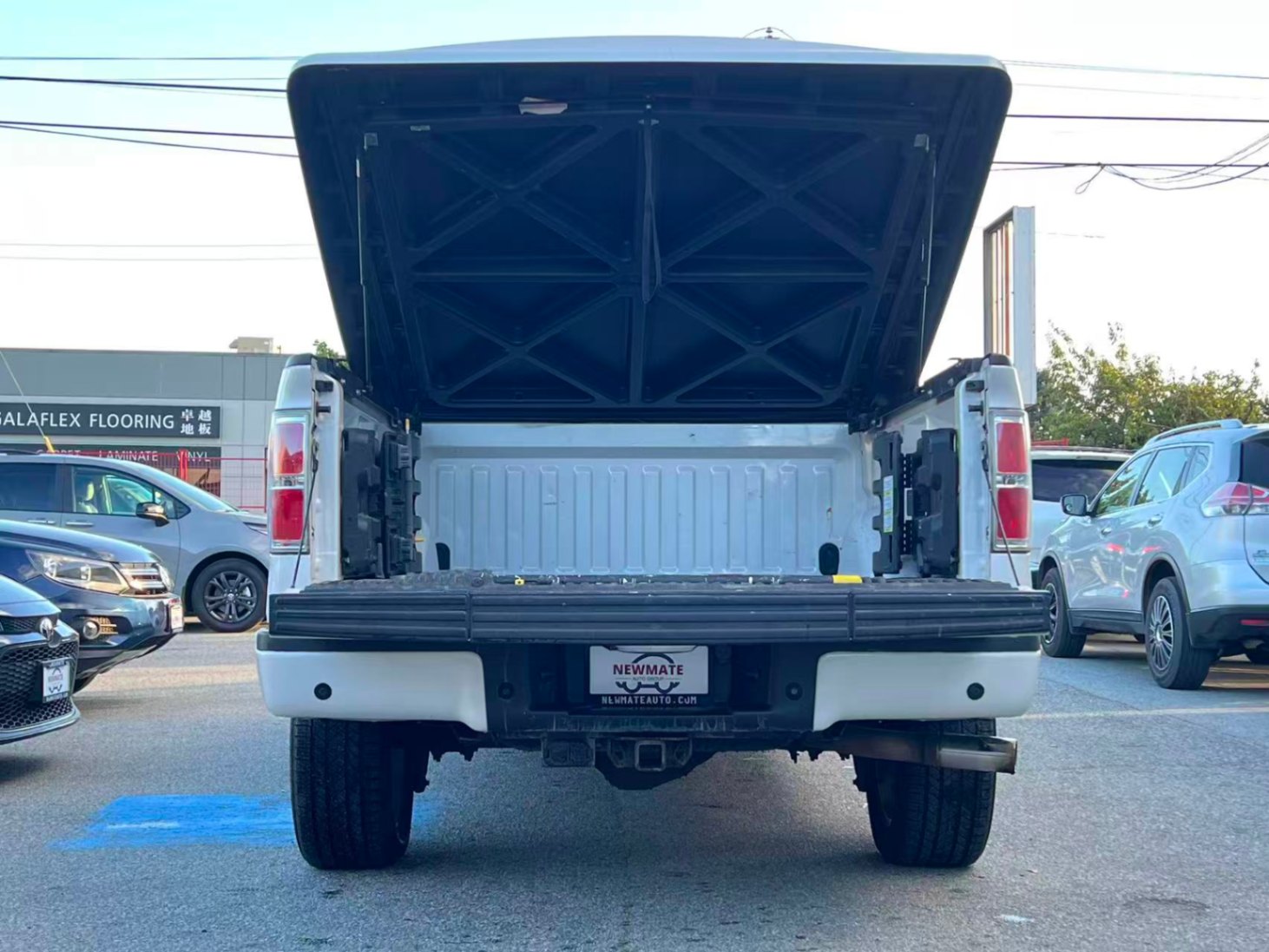 2014 Ford F-150 4WD SuperCrew 157" Platinum, 温哥华, 全款车