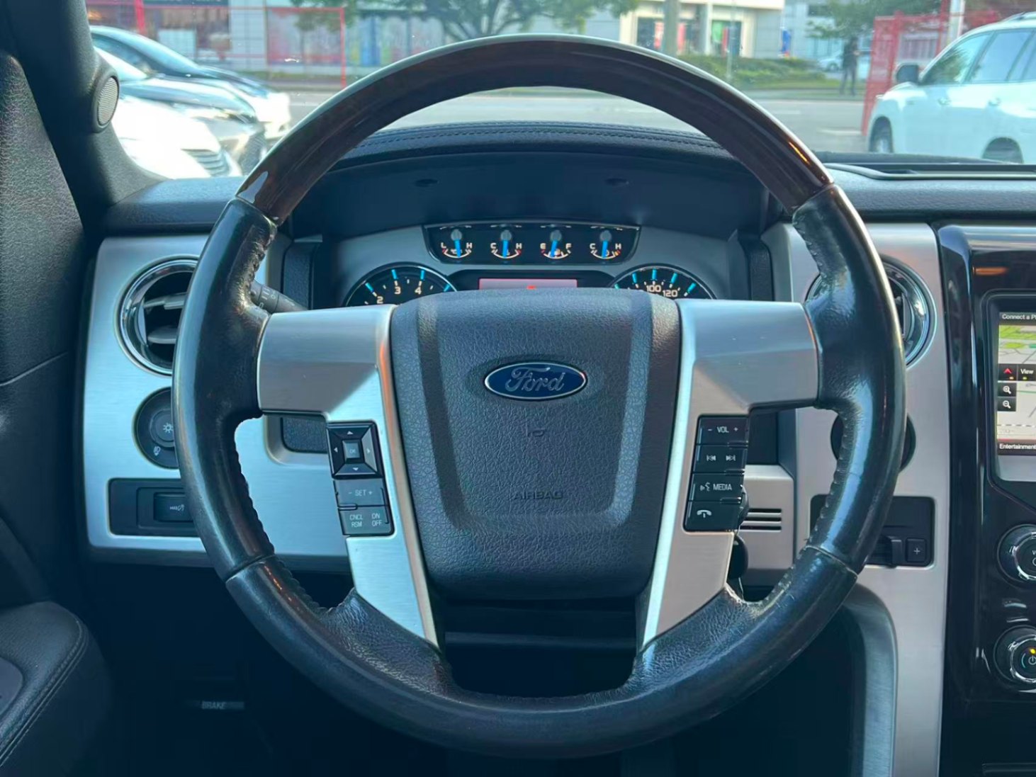 2014 Ford F-150 4WD SuperCrew 157" Platinum, 温哥华, 全款车
