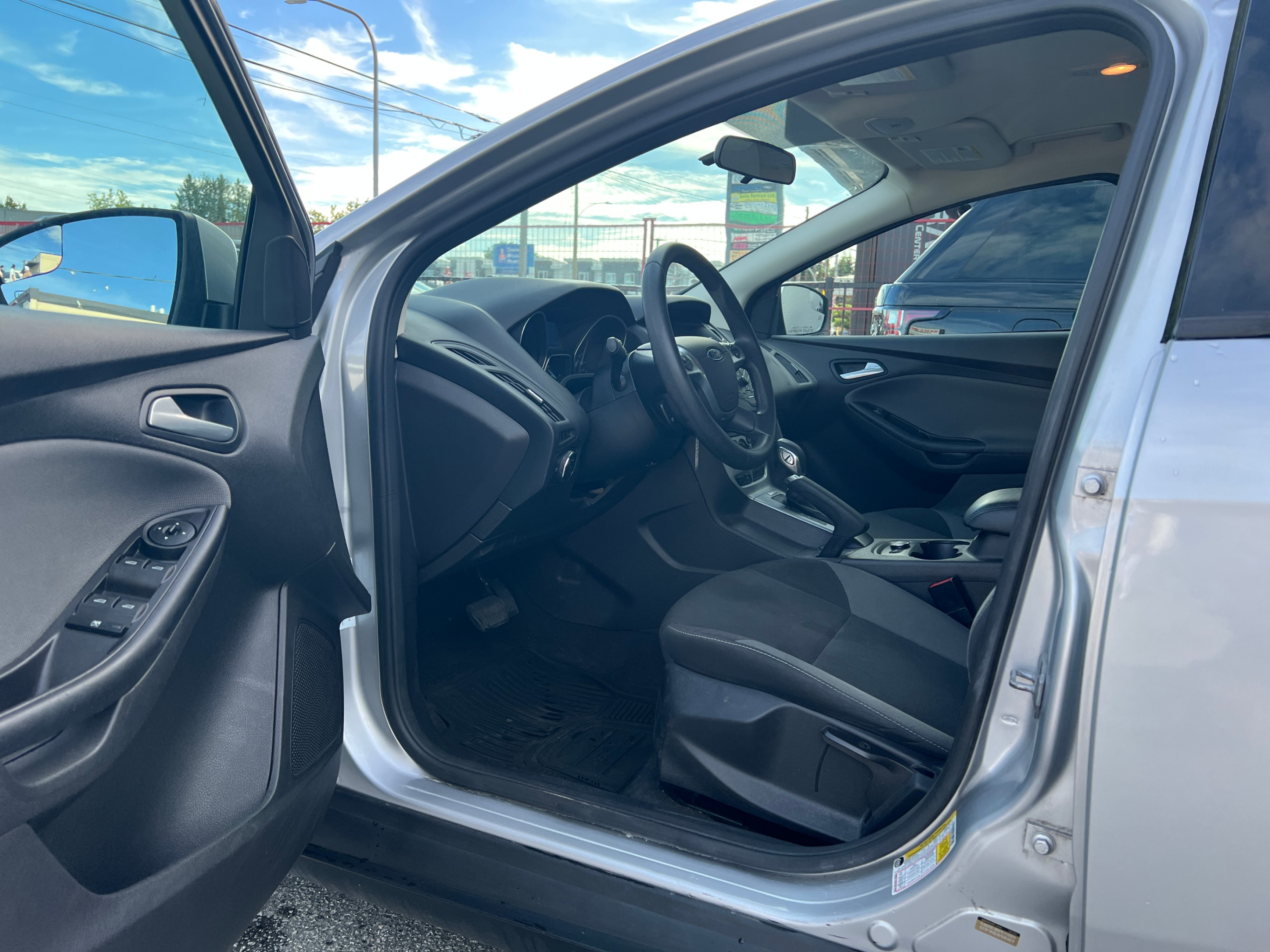 2014 Ford Focus 5dr HB SE, Vancouver, Cash
