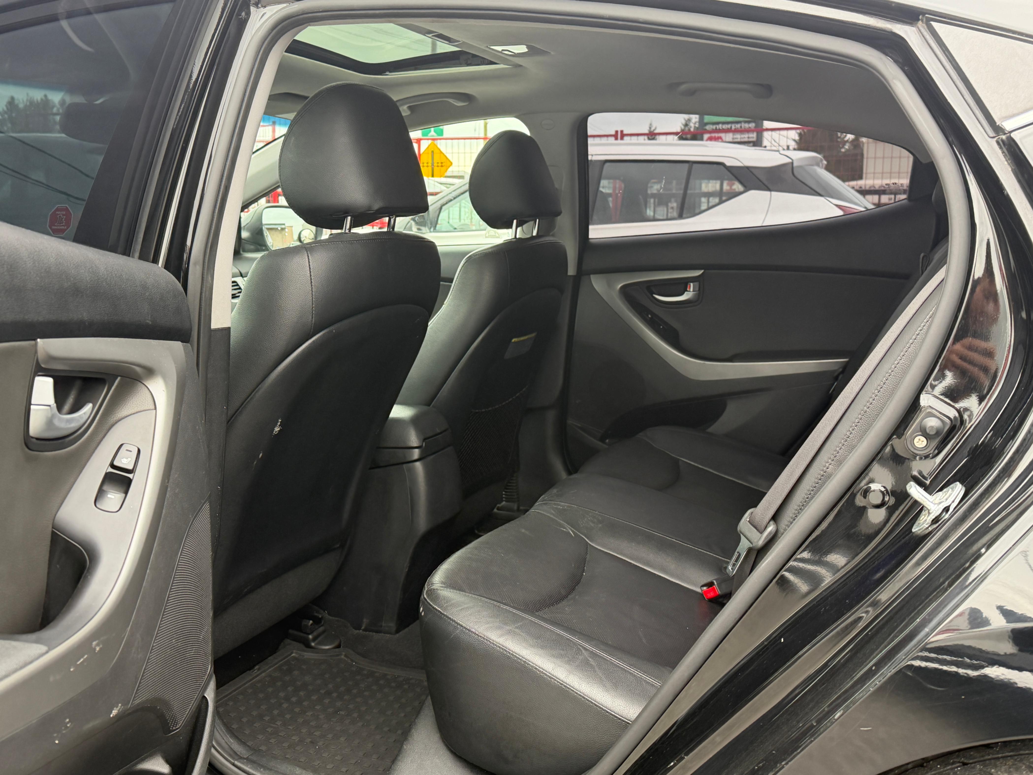 2014 Hyundai Elantra 4dr Sdn Auto Limited. FULL SERVICED., Vancouver, Cash