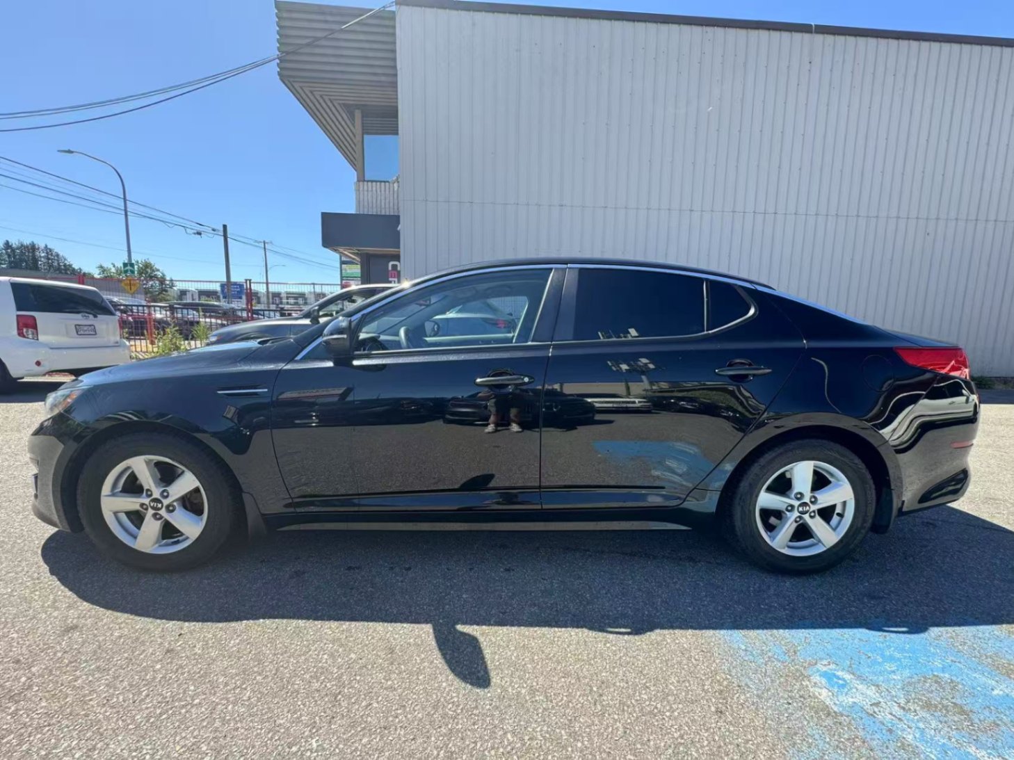 2014 Kia Optima 4dr Sdn Auto. NO ACCIDENTS. FULL SERVICE RECORD., Vancouver, Cash