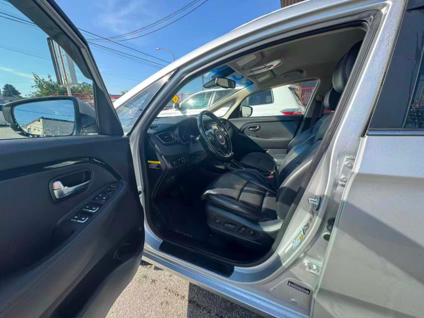 2014 Kia Rondo 4dr Wgn Auto EX. BC LOCAL VEHICLE. NO ACCIDENTS., Vancouver, Cash