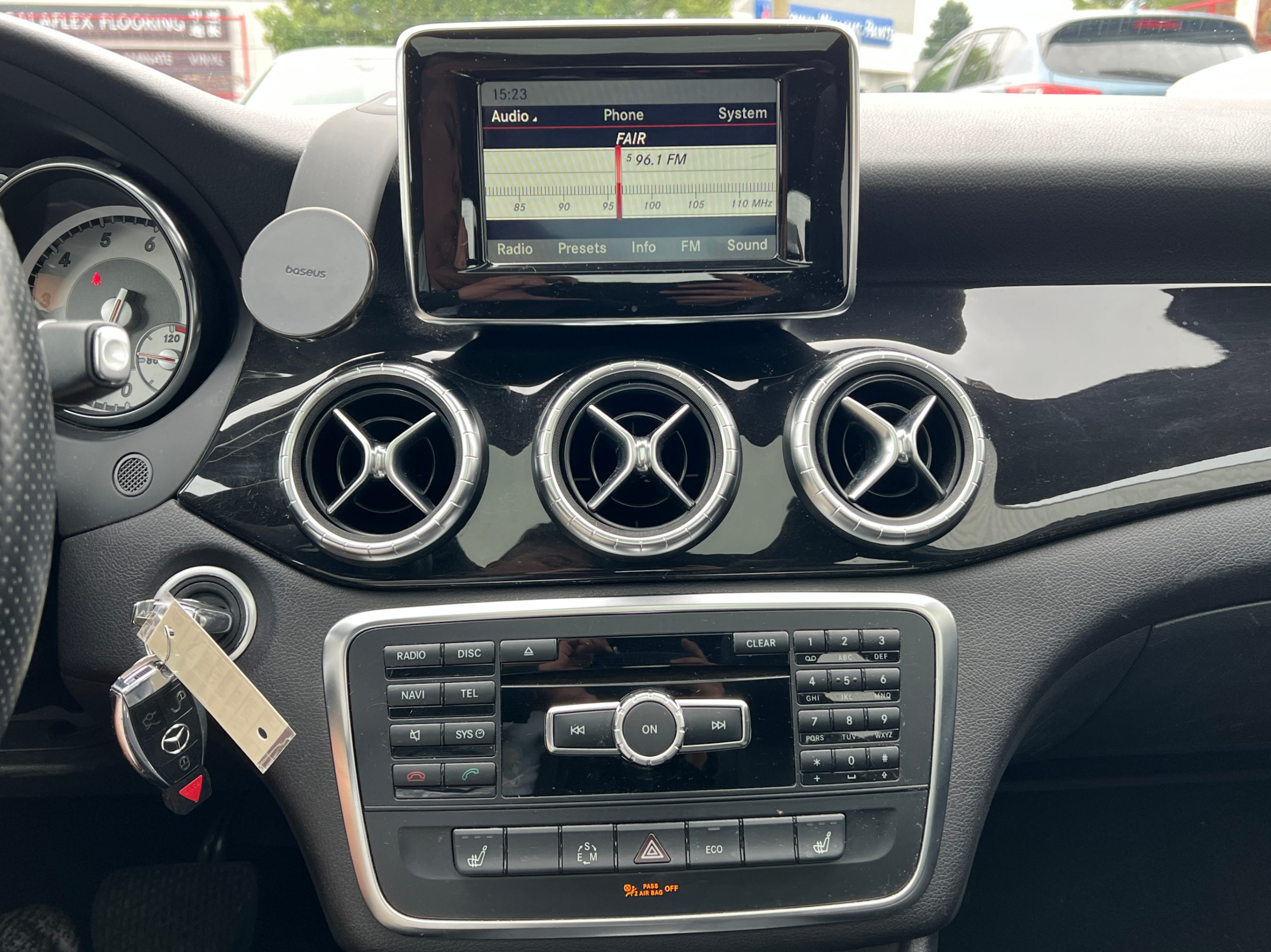 2014 Mercedes-Benz CLA-Class 4dr Sdn CLA 250 4MATIC. BC LOCAL VEHICLE., Vancouver, Cash