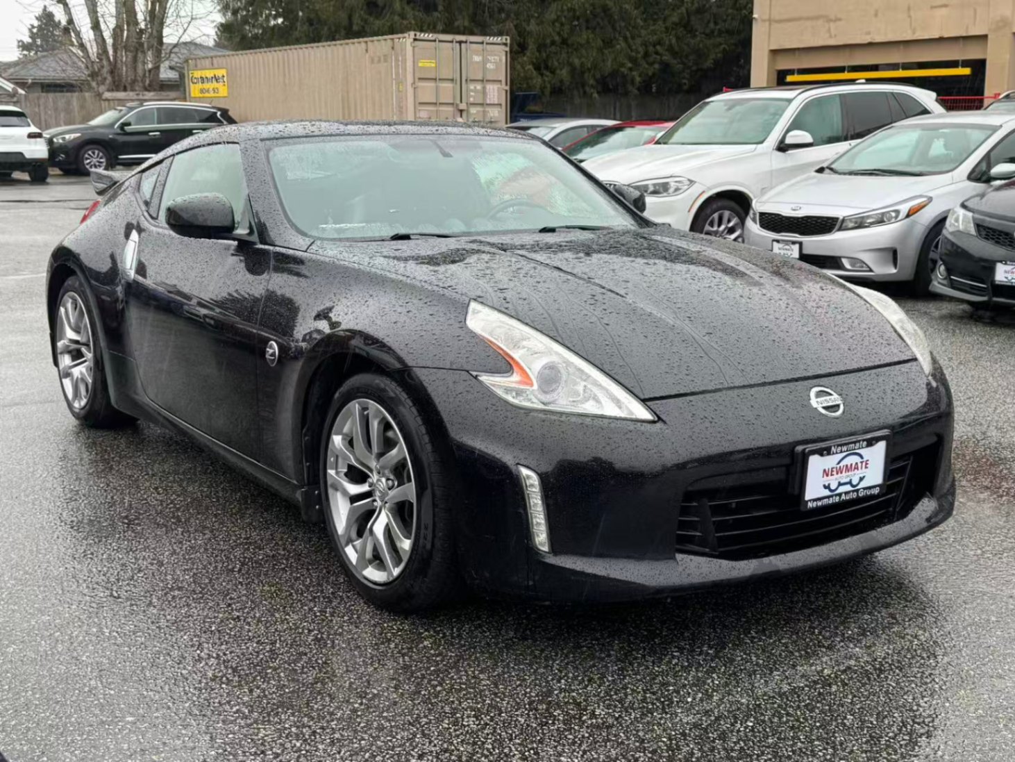 2014 Nissan 370Z *REBUILT TITLE*. LOW ON MILEAGE., 温哥华, 全款车