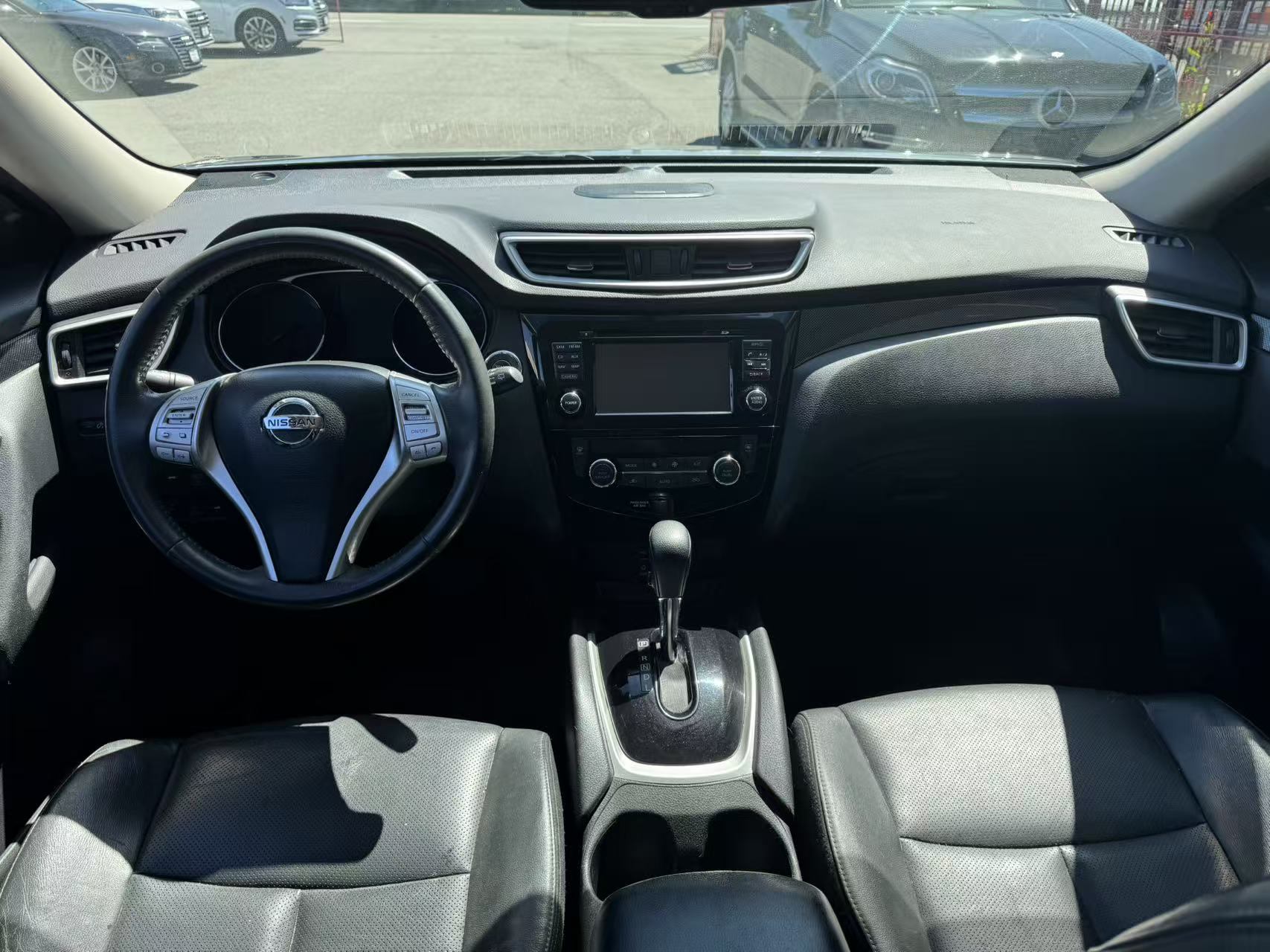 2014 Nissan Rogue AWD 4dr SL. BC LOCAL VEHICLE. NO ACCIDENTS., Vancouver, Cash