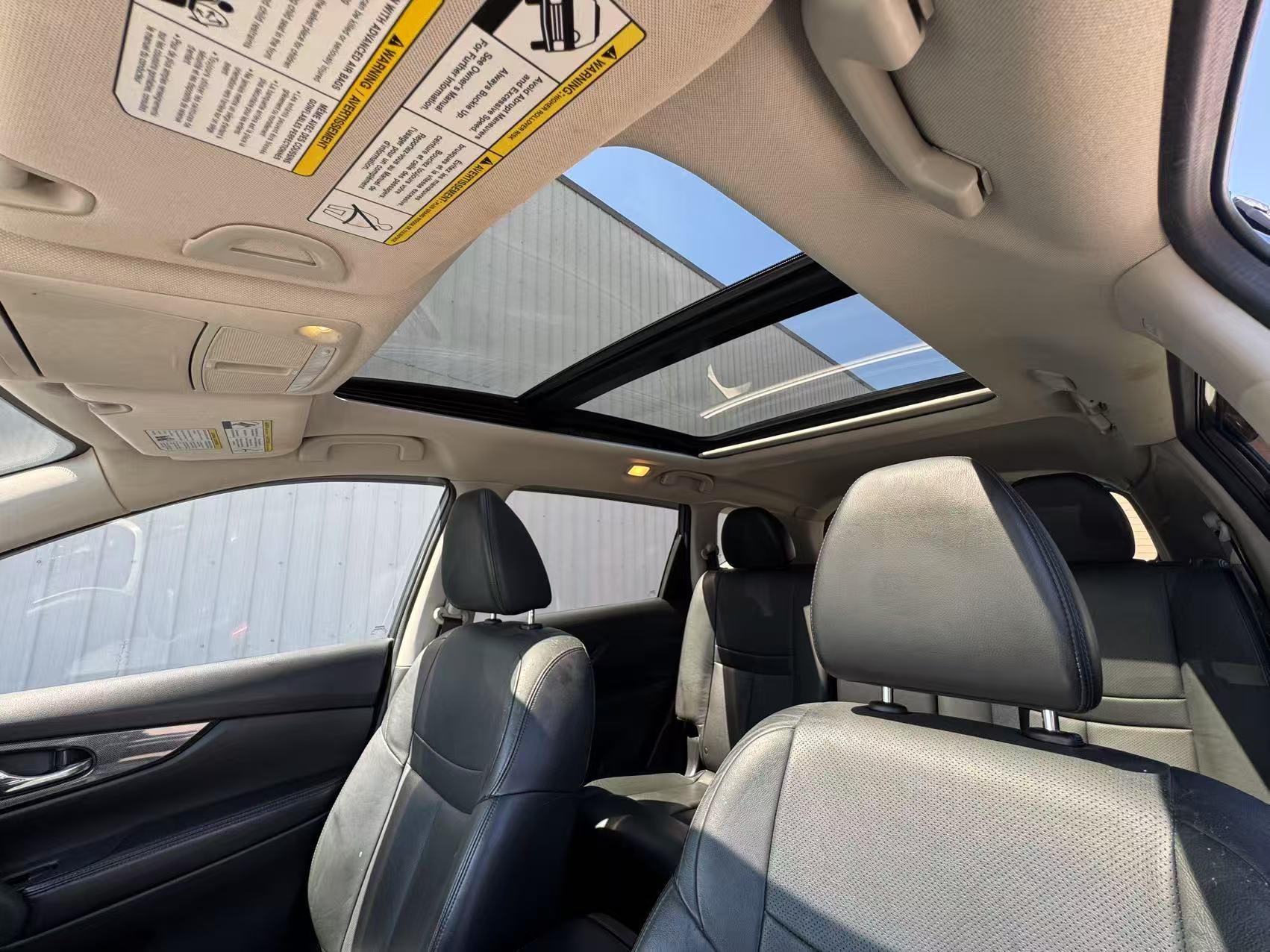 2014 Nissan Rogue AWD 4dr SL. BC LOCAL VEHICLE. NO ACCIDENTS., Vancouver, Cash