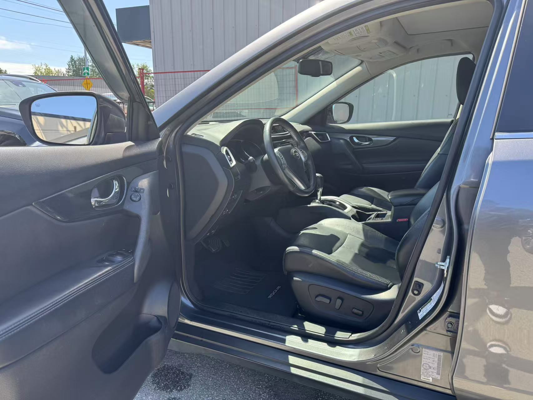 2014 Nissan Rogue AWD 4dr SL. BC LOCAL VEHICLE. NO ACCIDENTS., Vancouver, Cash