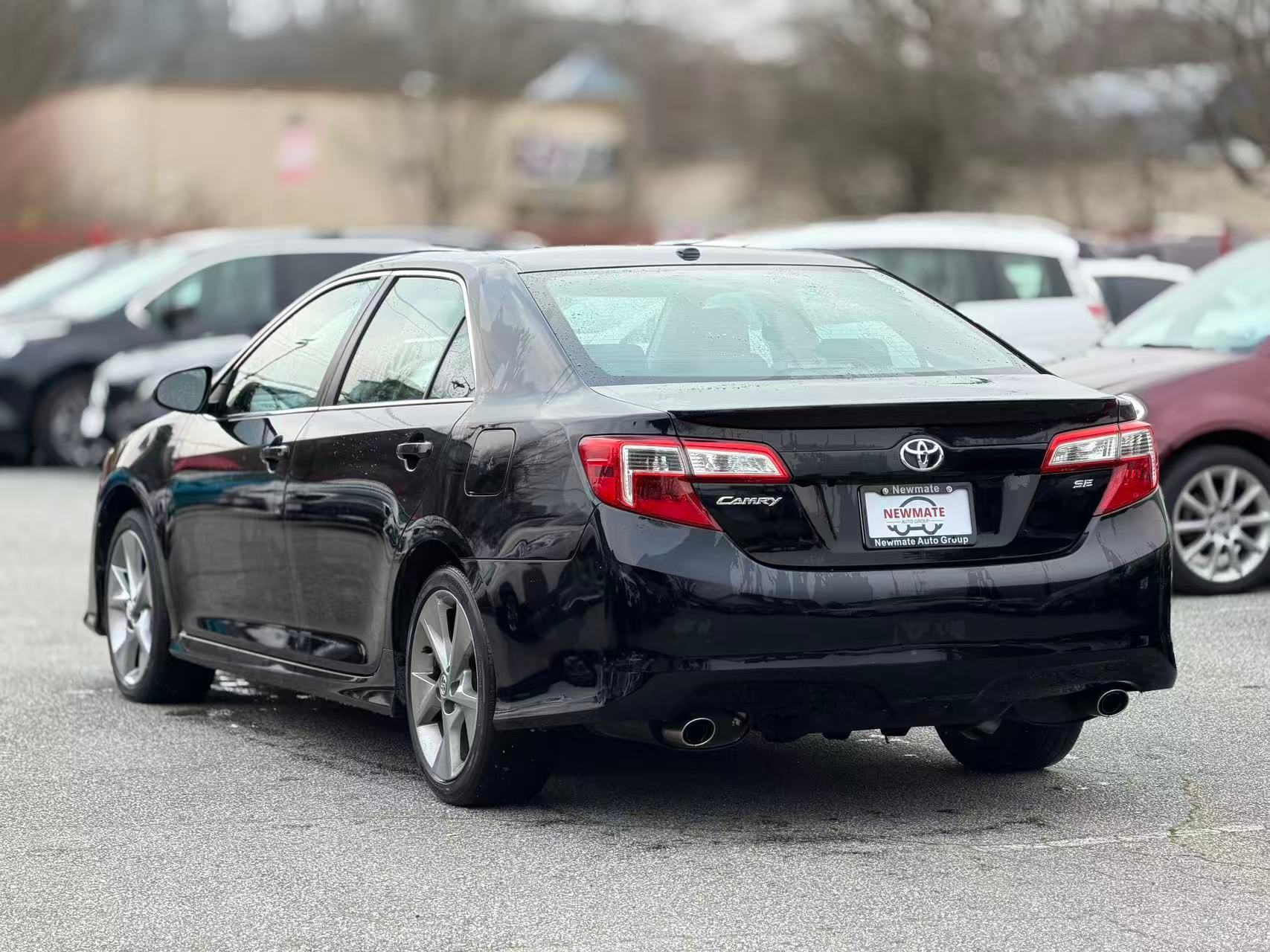 2014 Toyota Camry V6 SE. LOCAL BC VEHICLE., Vancouver, Cash