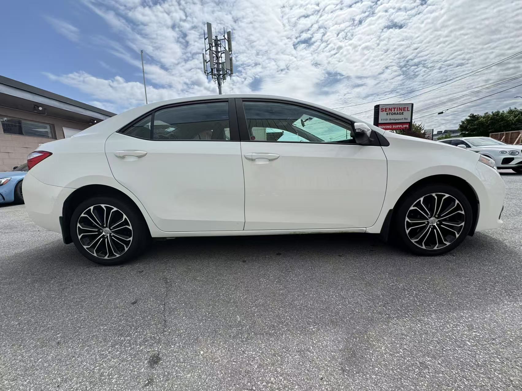 2014 Toyota Corolla 4dr Sdn S., Vancouver, Cash
