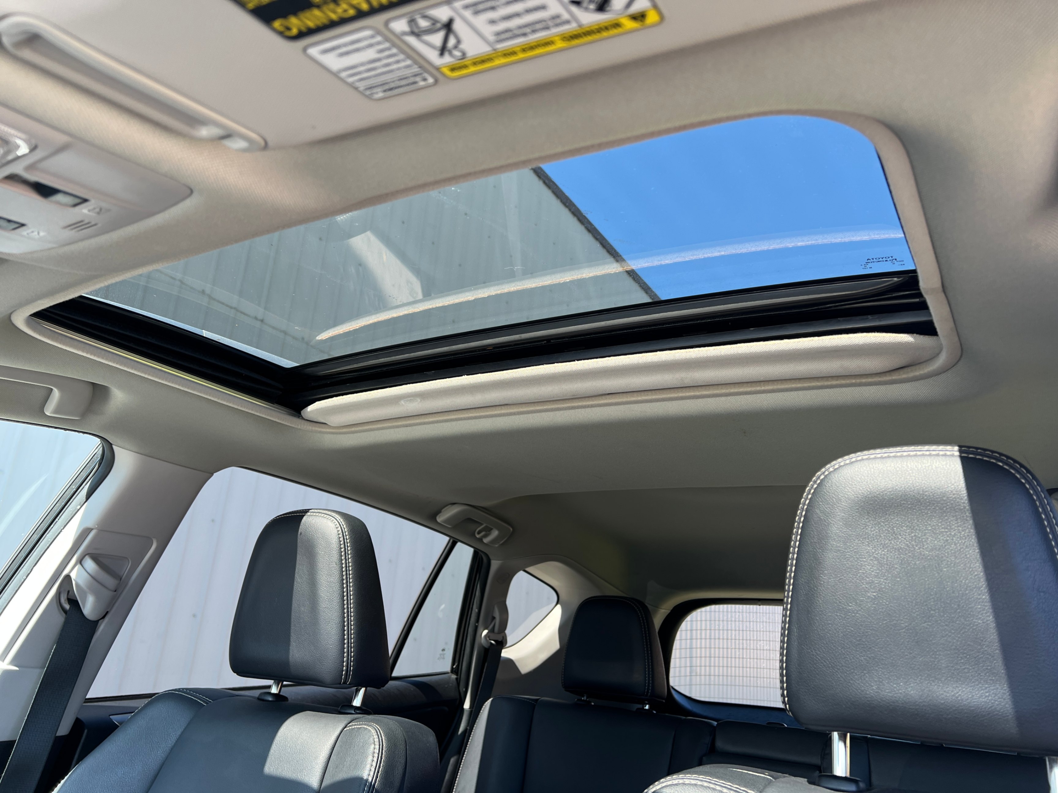 2014 Toyota RAV4 AWD 4dr Limited. FULL SERVICE RECORD., 温哥华, 全款车