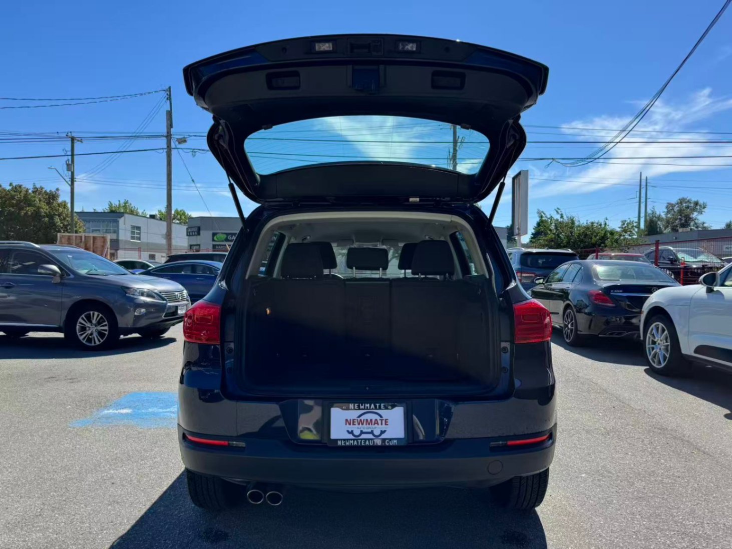 2014 Volkswagen Tiguan 4MOTION 4dr Auto Trendline, Vancouver, Cash