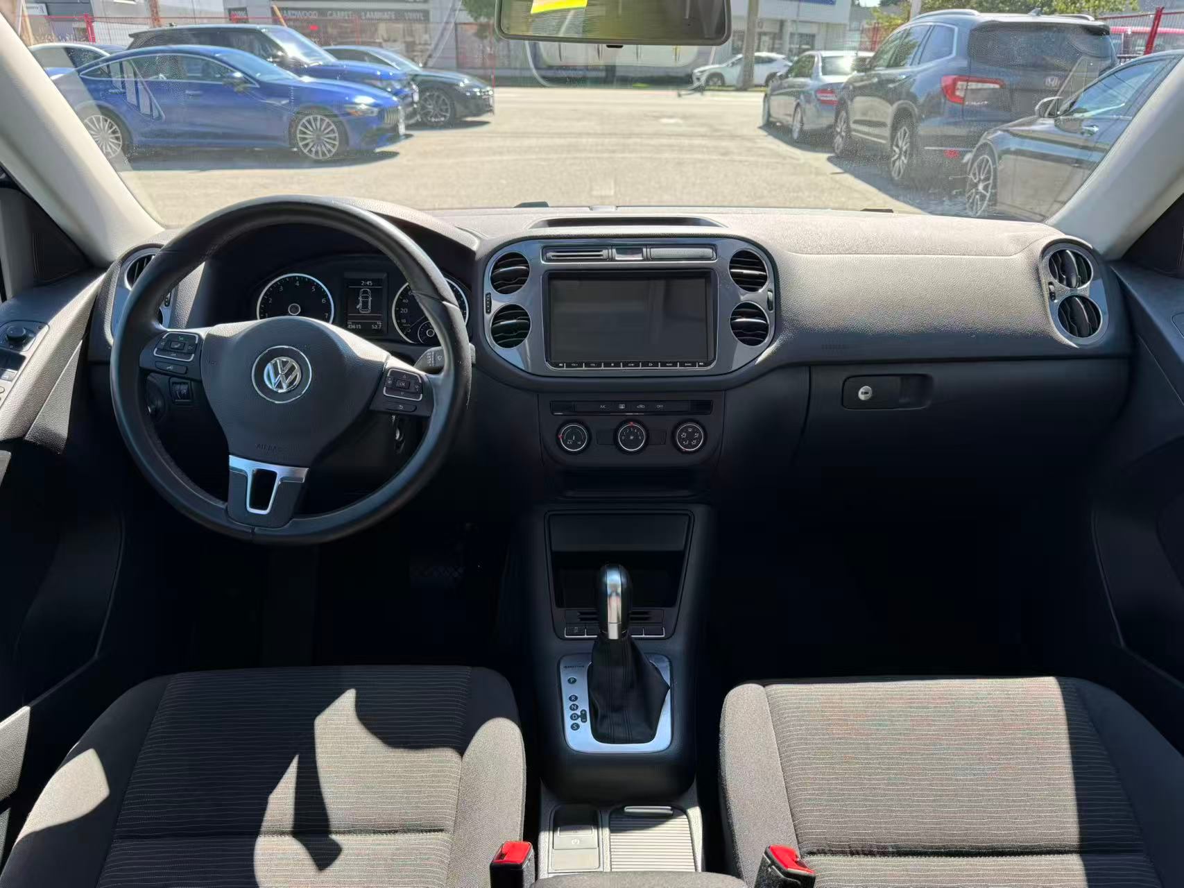 2014 Volkswagen Tiguan 4MOTION 4dr Auto Trendline, Vancouver, Cash
