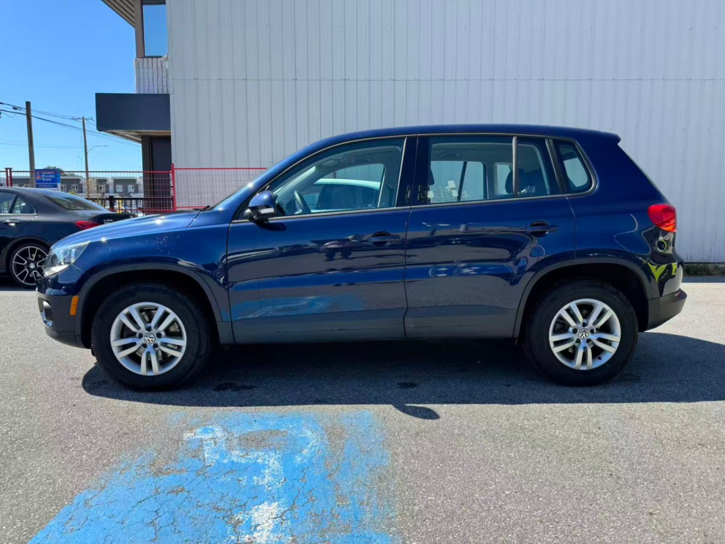 2014 Volkswagen Tiguan 4MOTION 4dr Auto Trendline, Vancouver, Cash