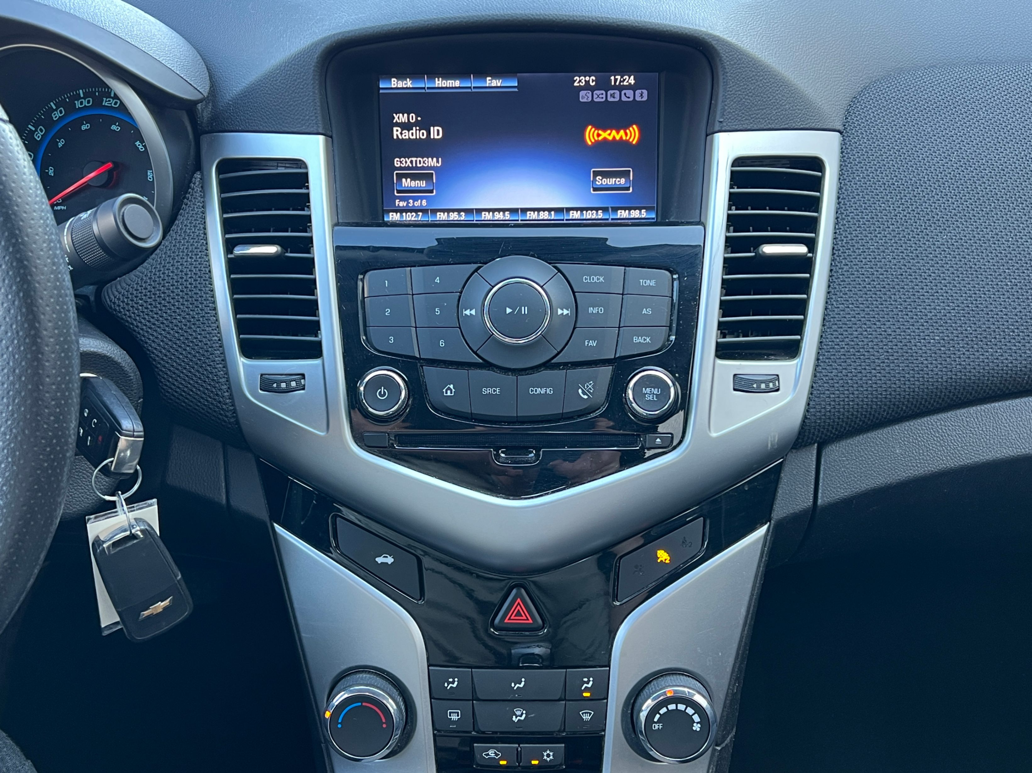 2015 Chevrolet Cruze 4dr Sdn 1LT, Vancouver, Cash