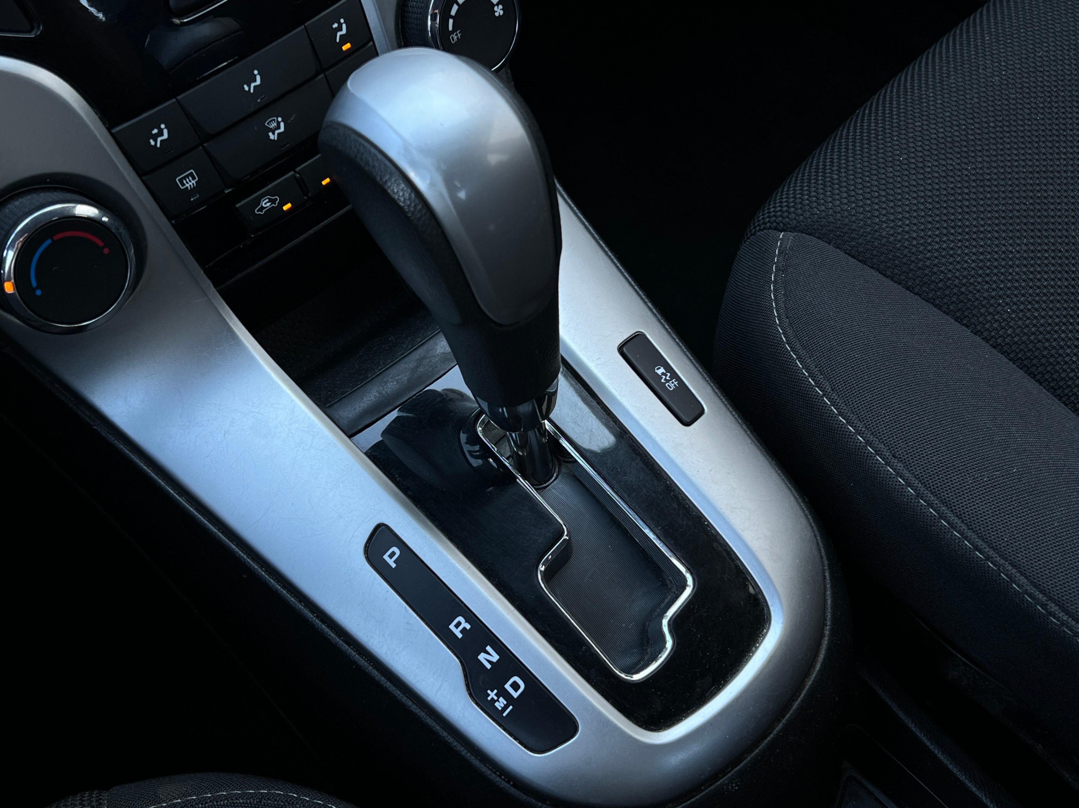 2015 Chevrolet Cruze 4dr Sdn 1LT, Vancouver, Cash