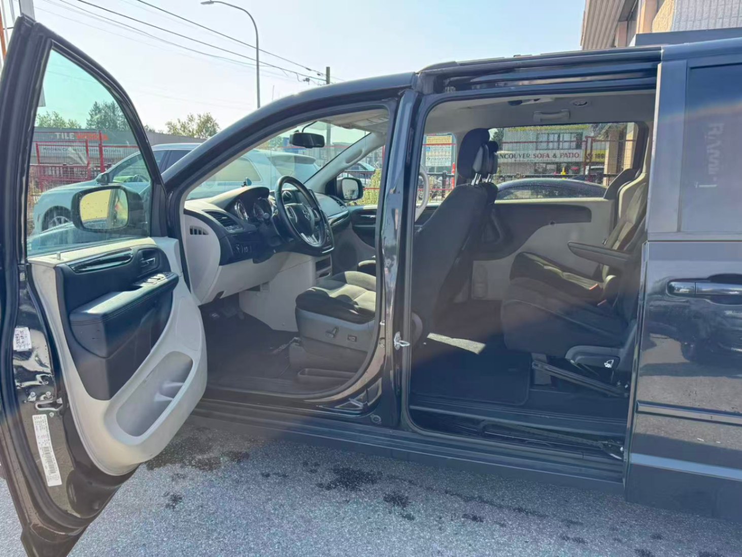 2015 Dodge Grand Caravan 4dr Wgn SXT, Vancouver, Cash