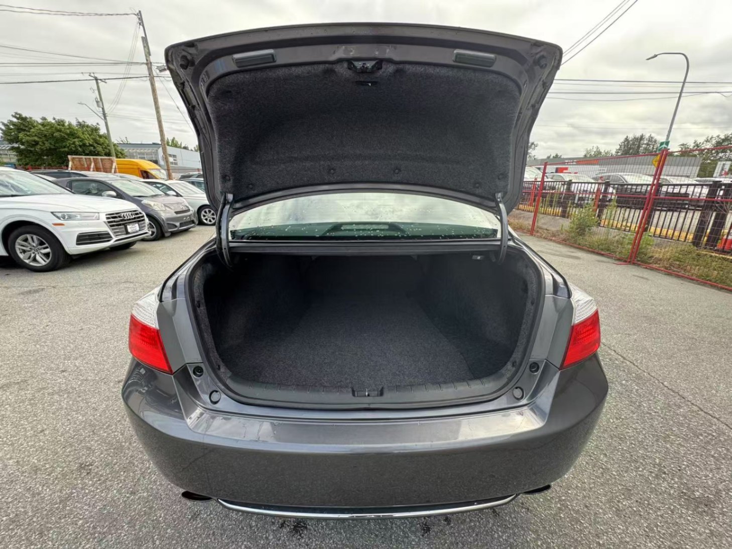 2015 Honda Accord 4dr I4 CVT. ONE OWNER. FULL SERVICE RECORD., Vancouver, Cash