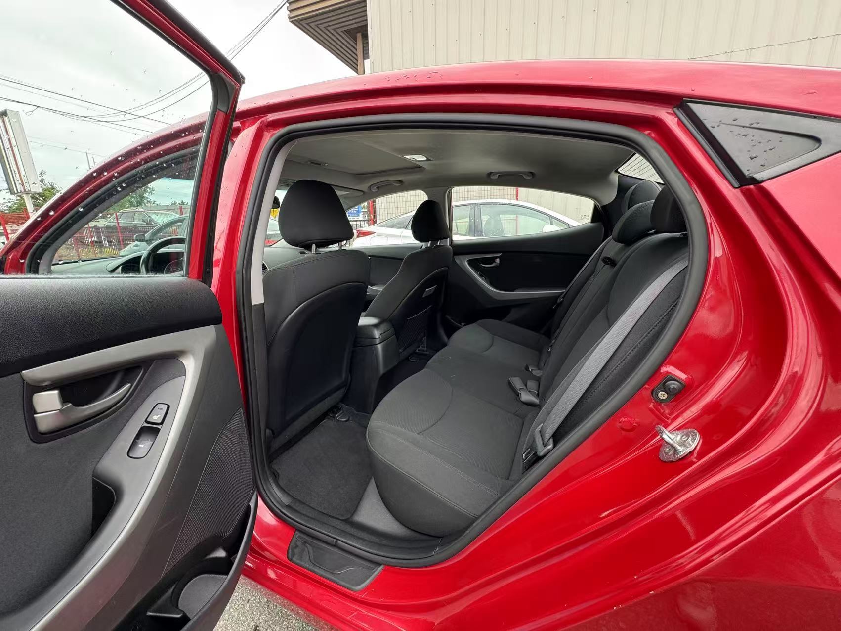 2015 Hyundai Elantra 4dr Sdn Auto GLS. NO ACCIDENTS. BC LOCAL. FULL SERVICED., Vancouver, Cash