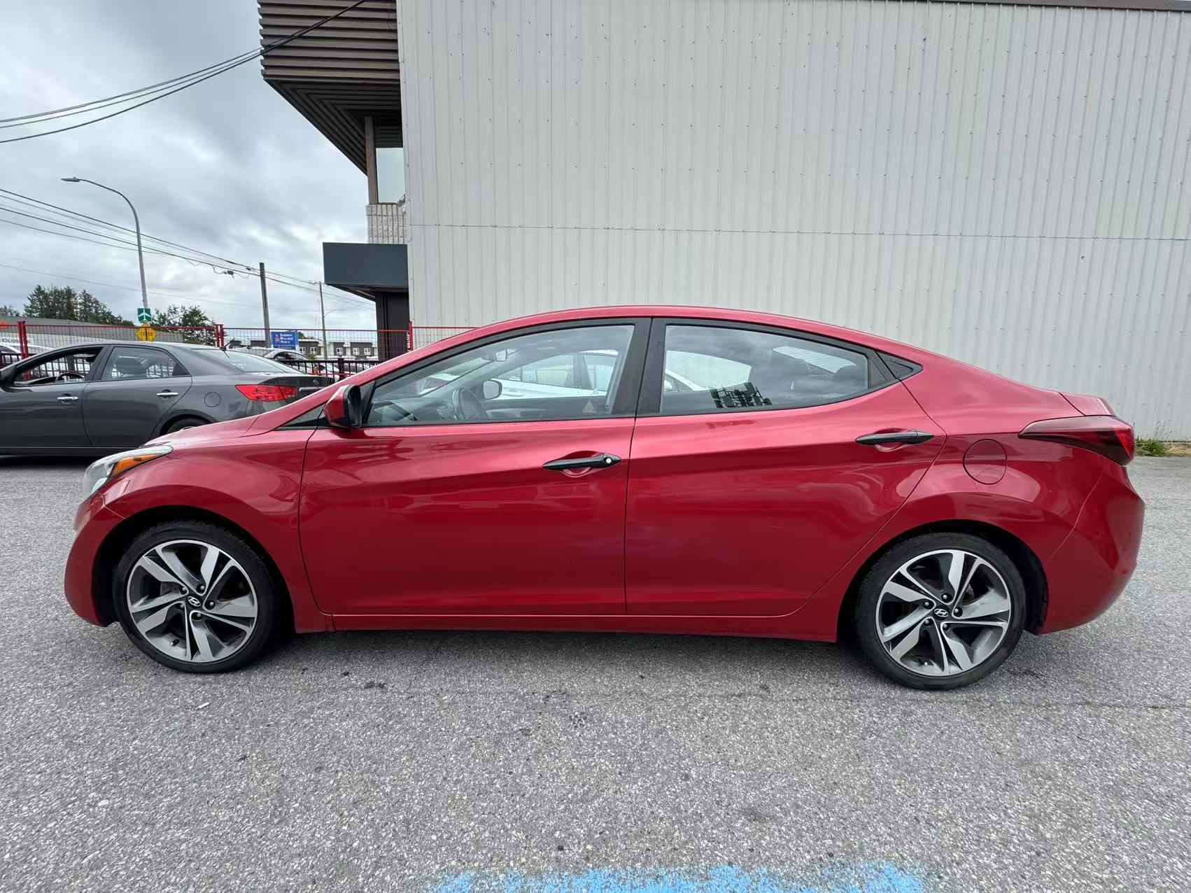 2015 Hyundai Elantra 4dr Sdn Auto GLS. NO ACCIDENTS. BC LOCAL. FULL SERVICED., Vancouver, Cash