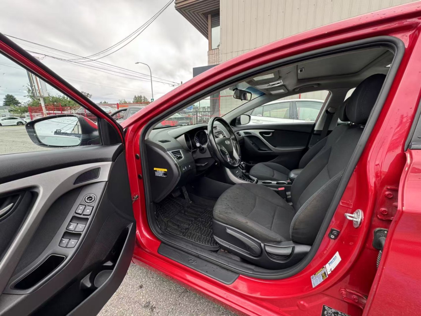 2015 Hyundai Elantra 4dr Sdn Auto GLS. NO ACCIDENTS. BC LOCAL. FULL SERVICED., Vancouver, Cash