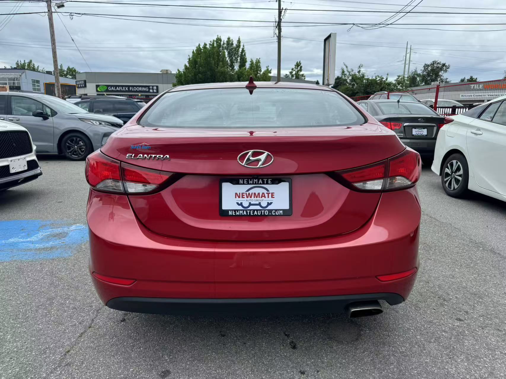 2015 Hyundai Elantra 4dr Sdn Auto GLS. NO ACCIDENTS. BC LOCAL. FULL SERVICED., Vancouver, Cash
